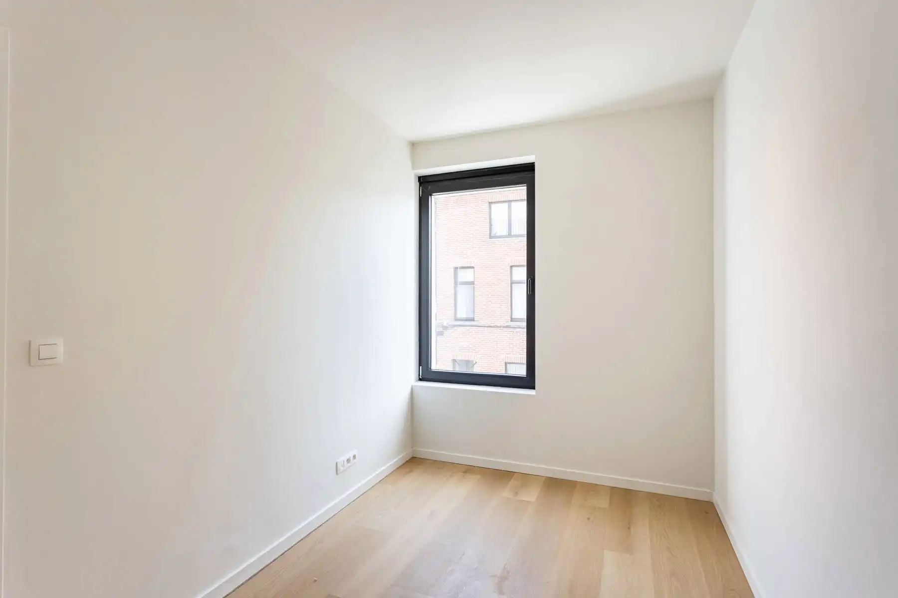 Kwalitatief gerenoveerde woning in centrum Aalst. foto 15