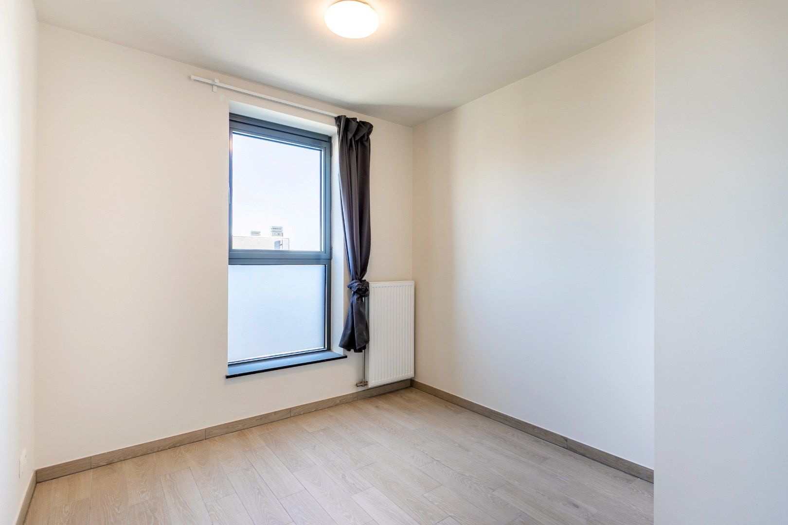 Energiezuinig app te huur, met 2 slpks, terras, autostaanplaats en kelder foto 14