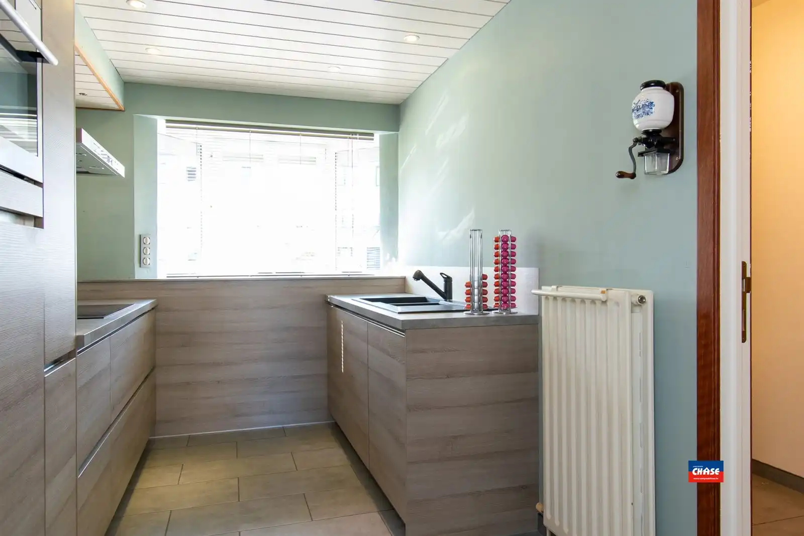 Instapklare gezinswoning met 3 slaapkamers en tuin foto 8