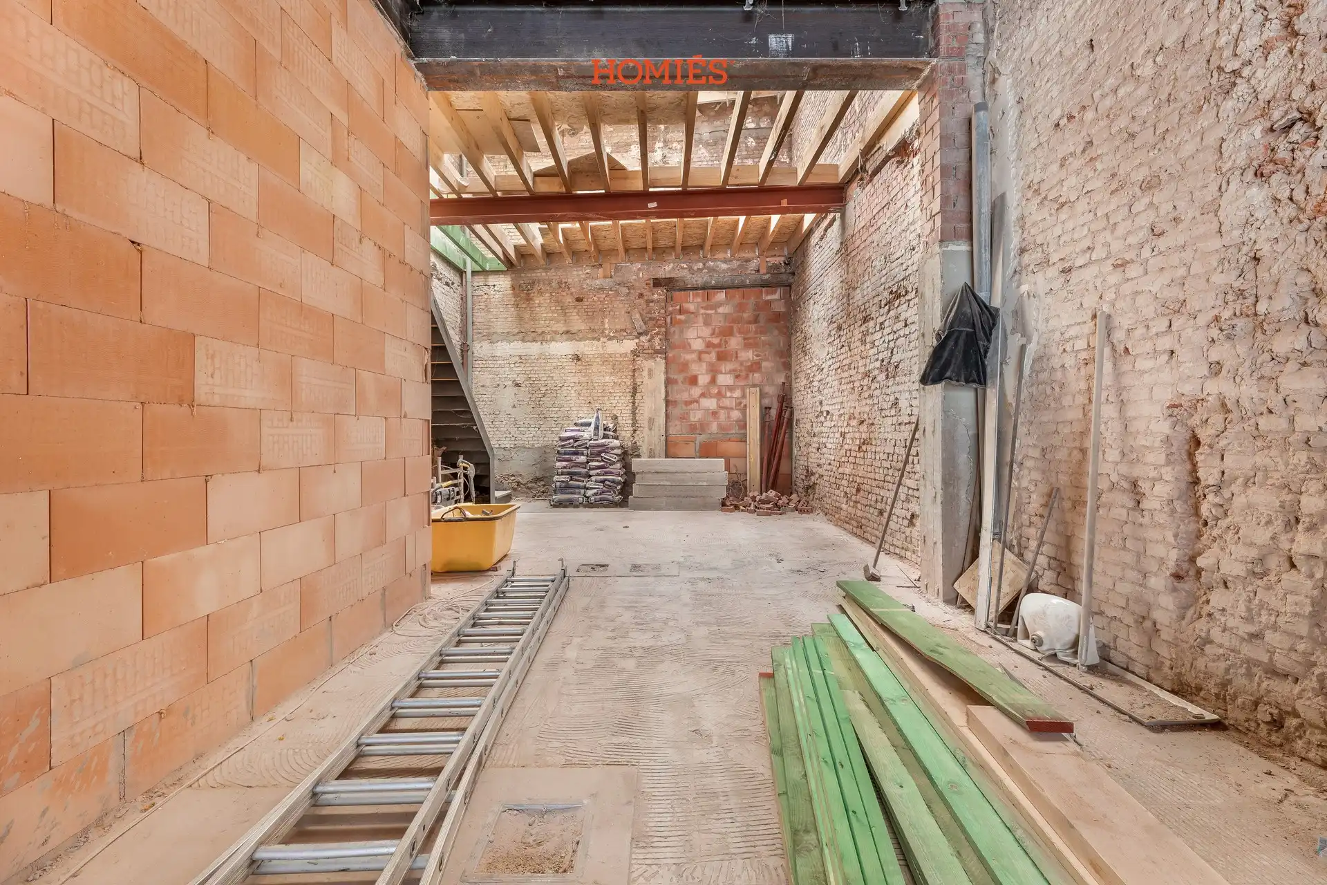 Handelsruimte op toplocatie foto 7