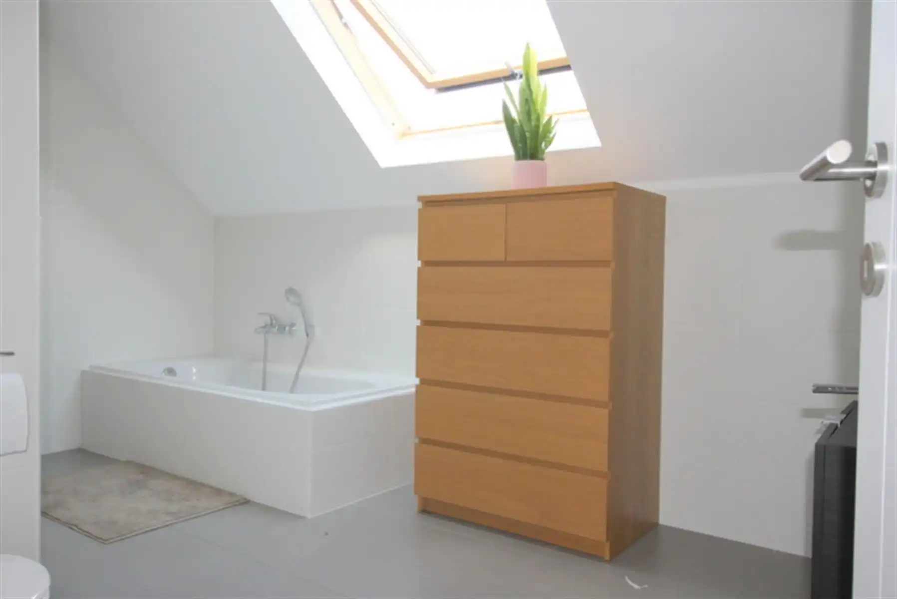Duplex-appartement te BONHEIDEN foto 8