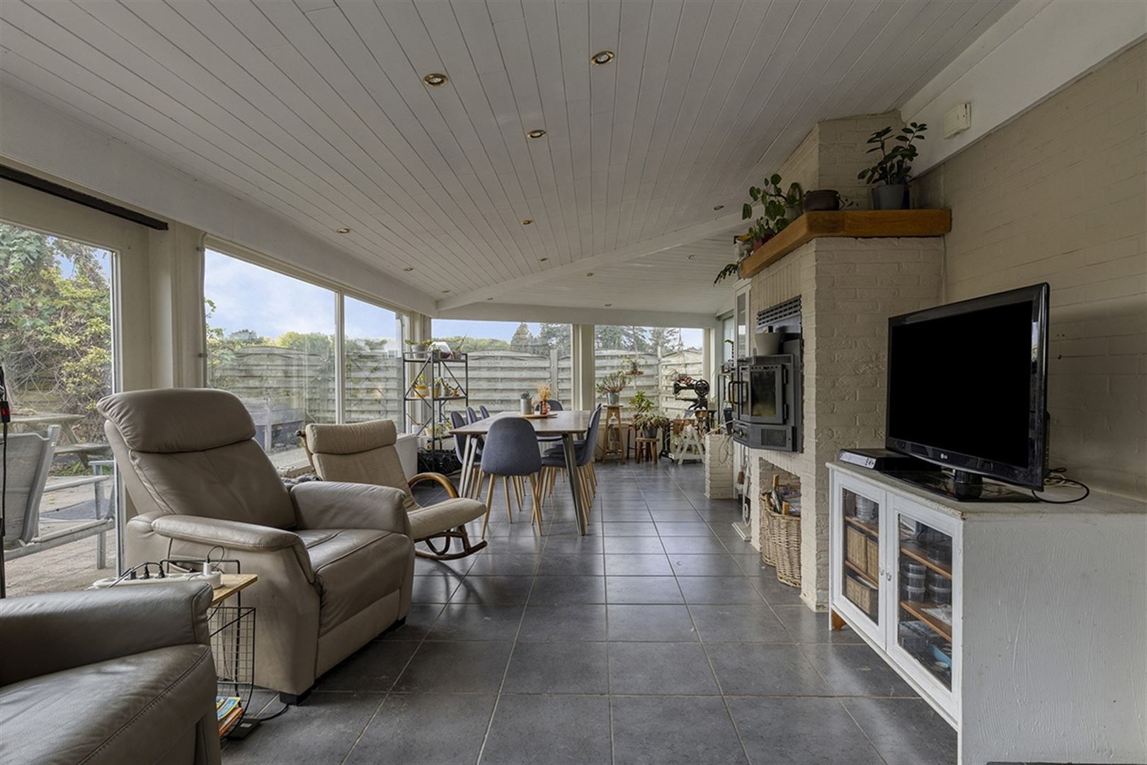 Zeer ruime gezinswoning op toplocatie ! foto 11