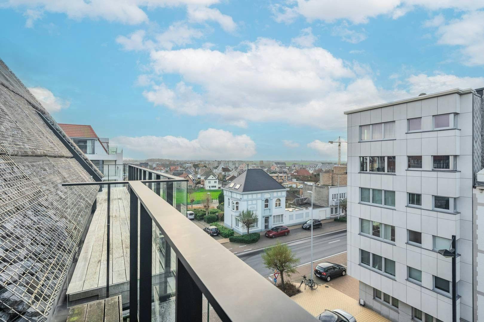 Recent twee slaapkamer appartement op absolute topligging! foto 20