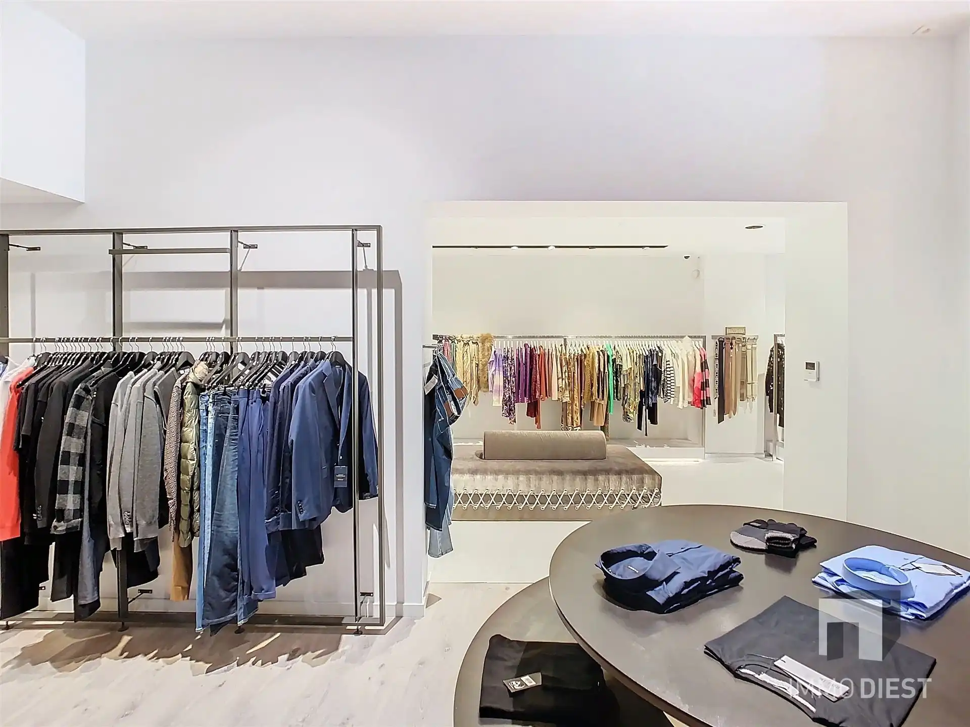 Ca. 200m² gelijkvloerse winkelruimte - uw conceptstore in het centrum van Diest foto 13