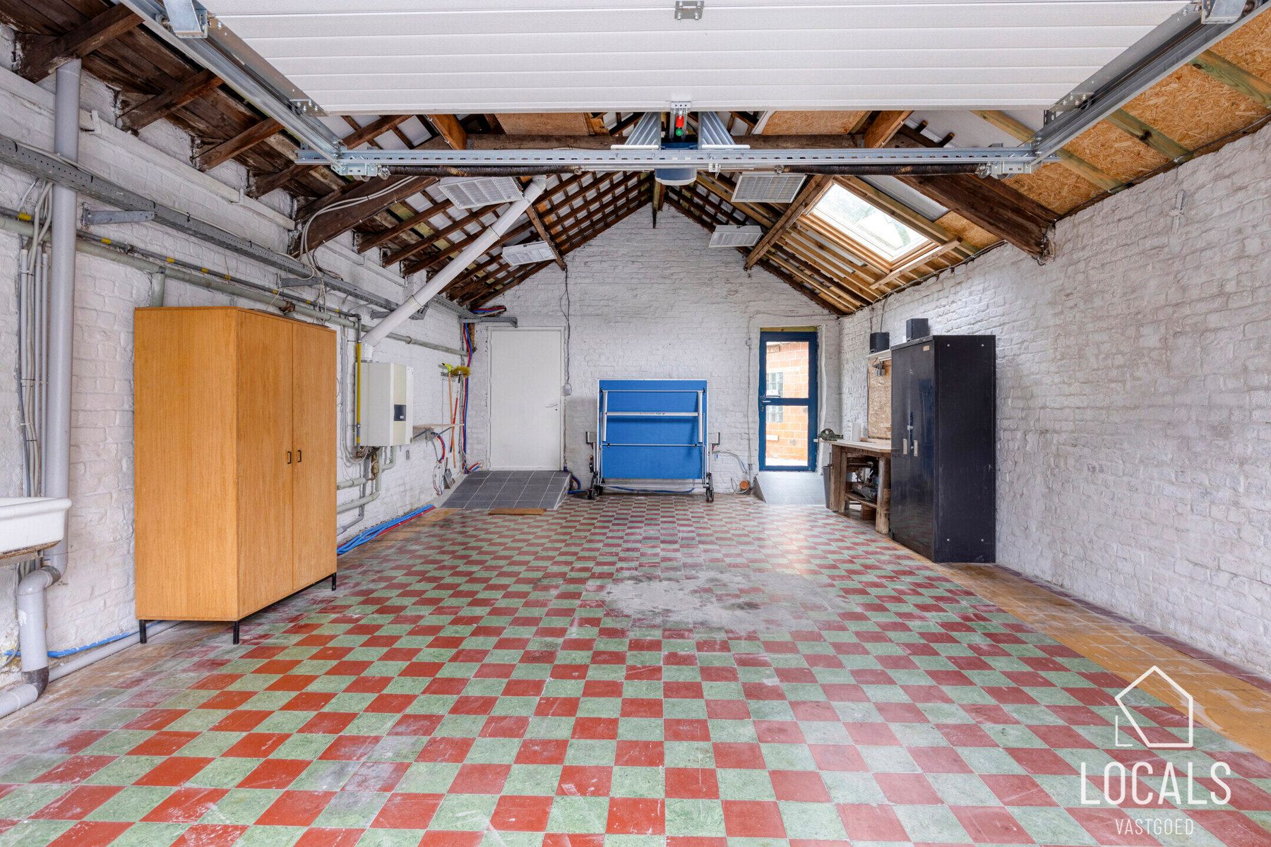 Gerenoveerde woning met mogelijkheid tot 4 slaapkamers foto 19