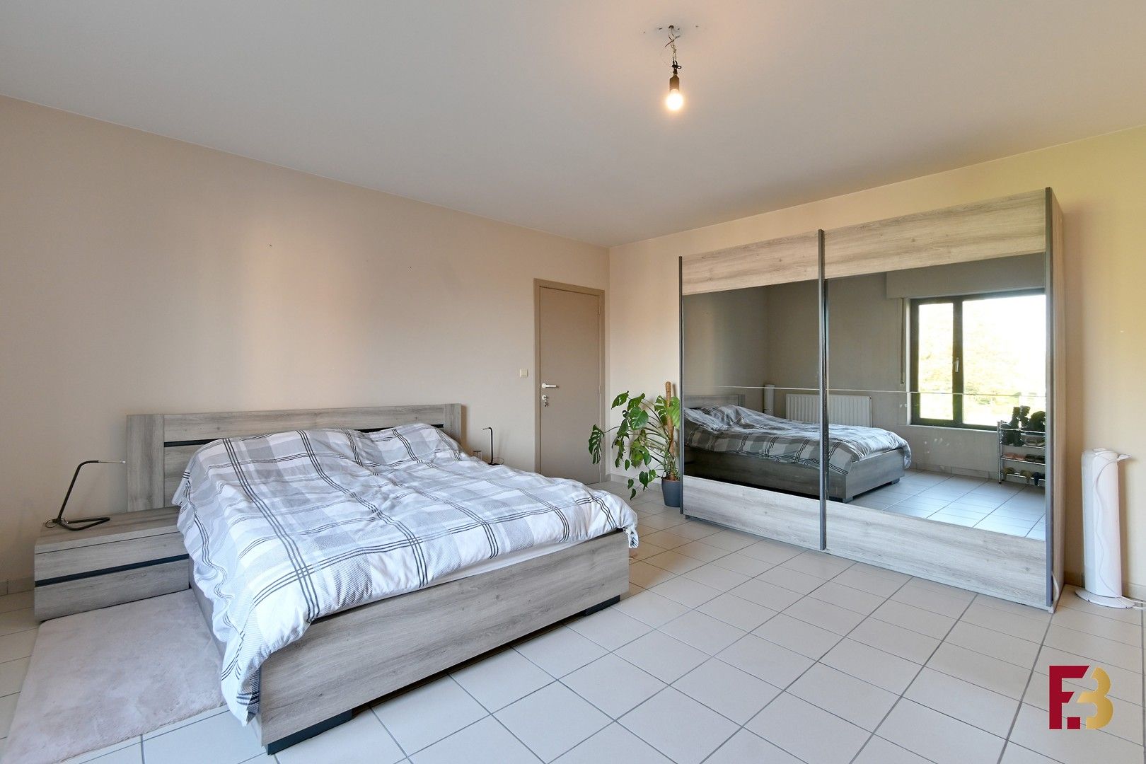 Gezellige gezinswoning met tuin in Landskouter foto 13