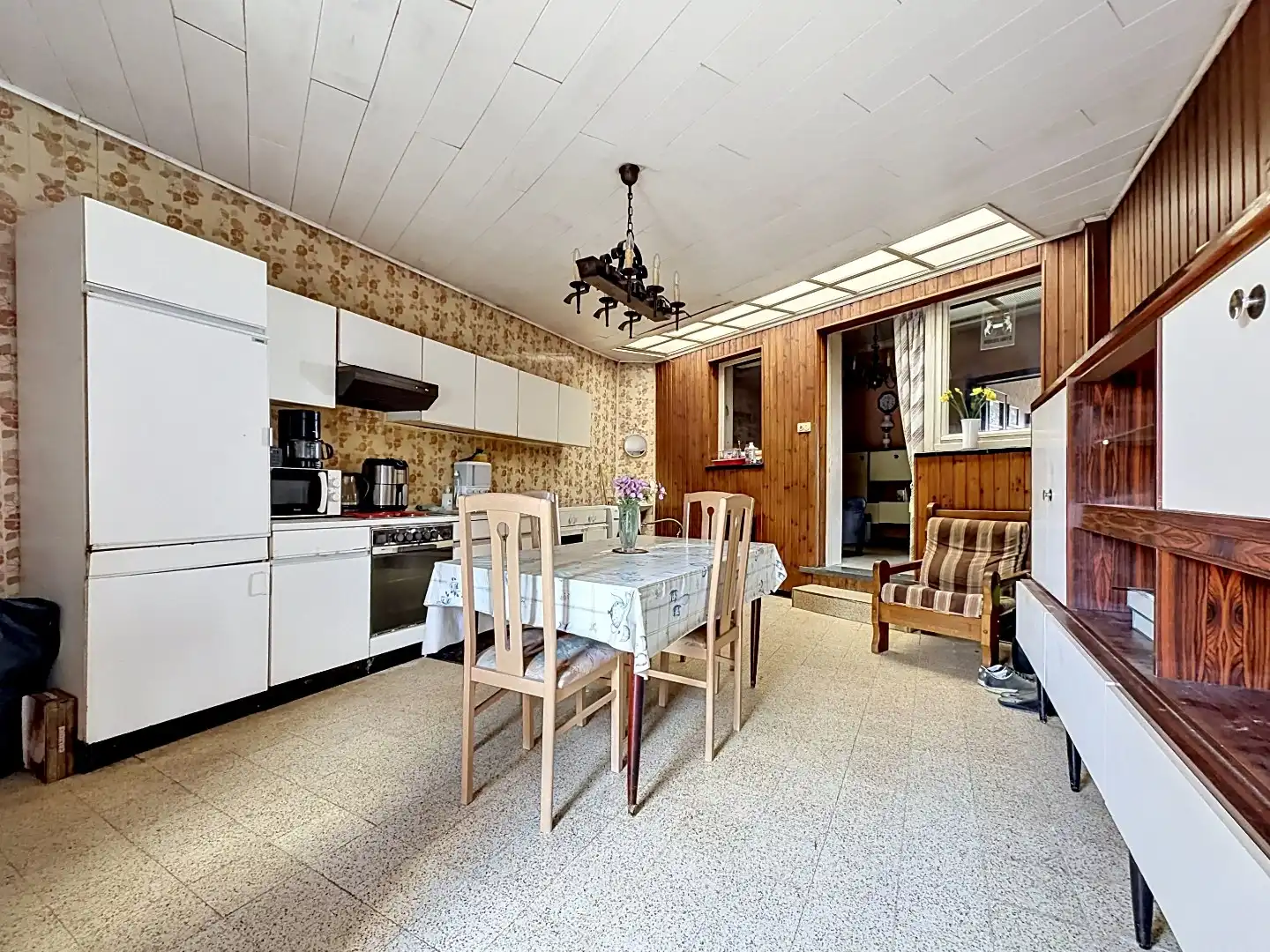 Uniek renovatieproject in Hakendover: Ruime kangoeroewoning met twee huisnummers (91 & 93) foto 9