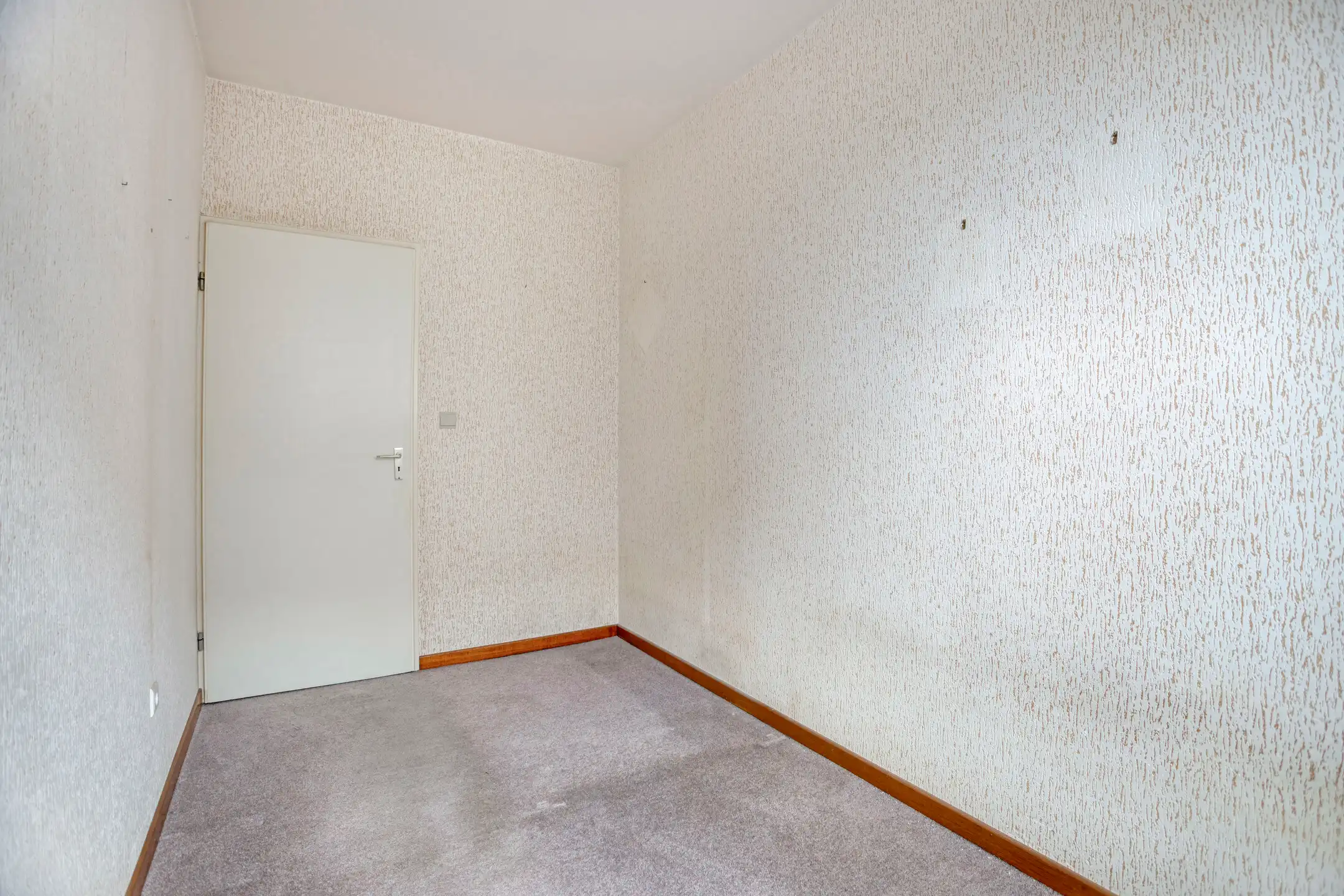 Te renoveren appartement met 3 slaapkamers foto 13
