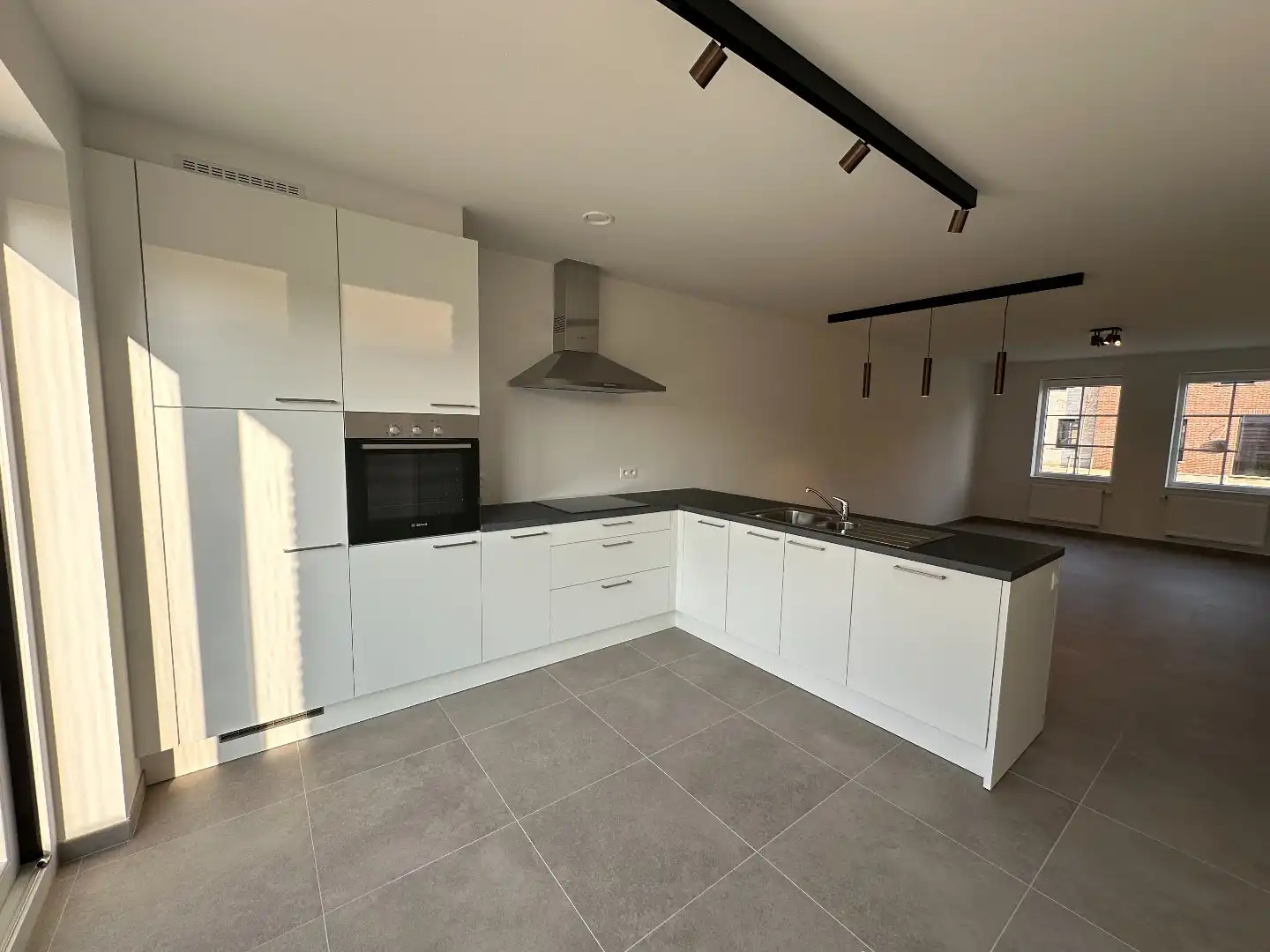 Prachtige instapklare nieuwbouwwoning, energiezuinig, Torhout. foto 10