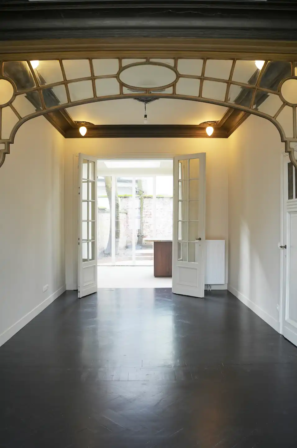 OPEN HOUSE 6/03 - Karaktervolle herenwoning, volledig gerenoveerd  foto 3