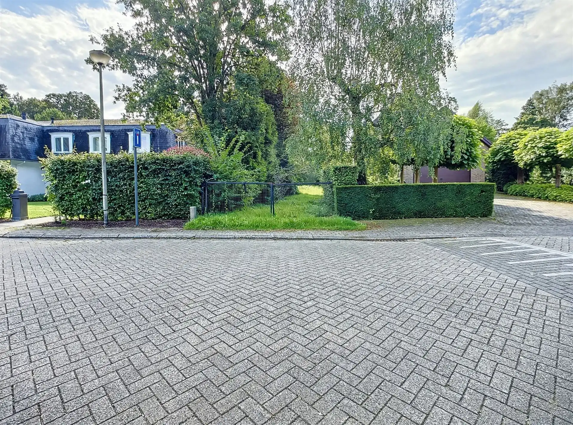 Exclusieve bouwgrond van 2.466 m² foto 8