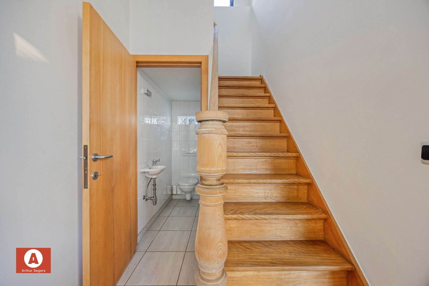 Architectenwoning met inpandige garage. foto 15