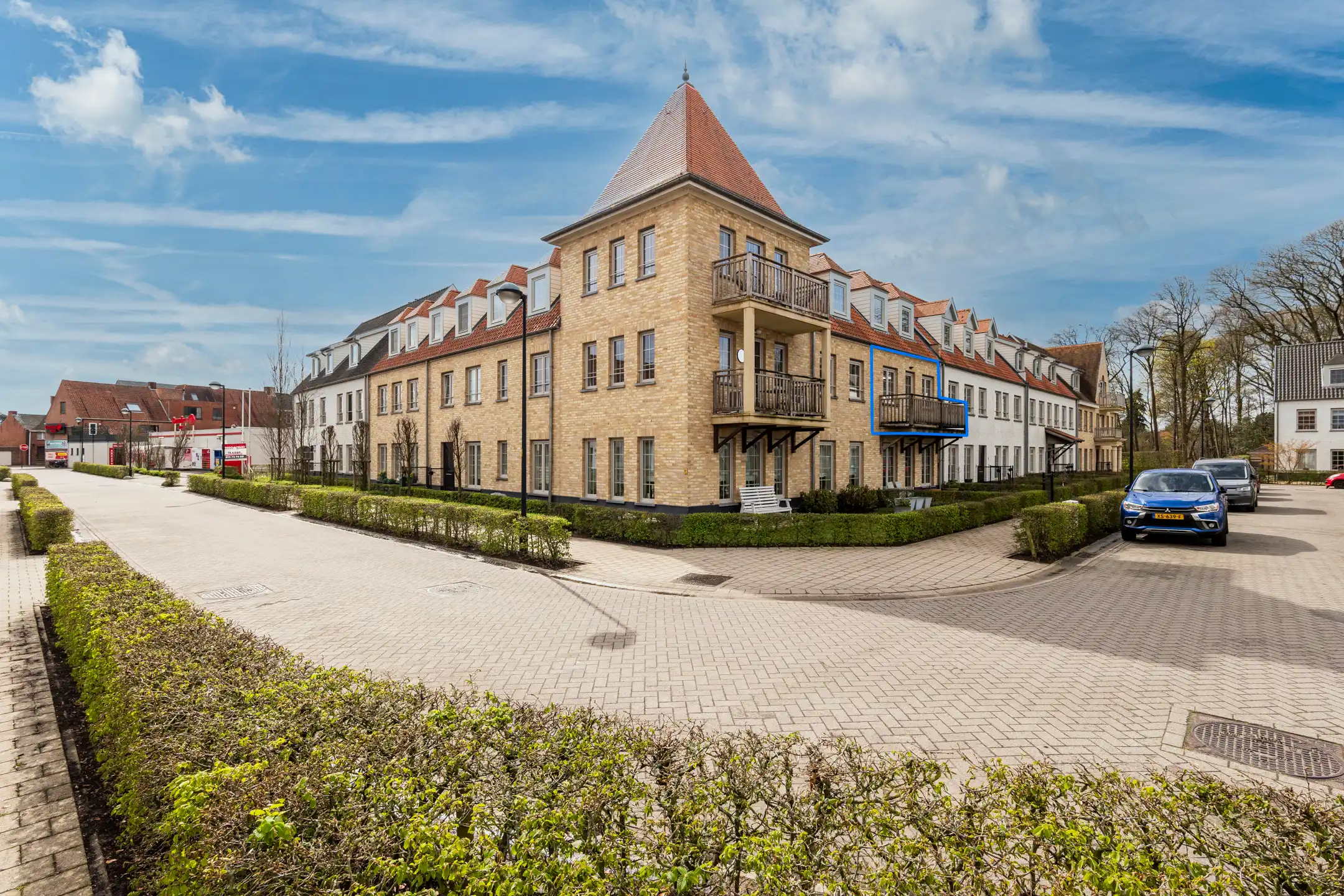 Appartement met 2 slpk en 2 x parking  in centrum Poppel. foto {{pictureIndex}}