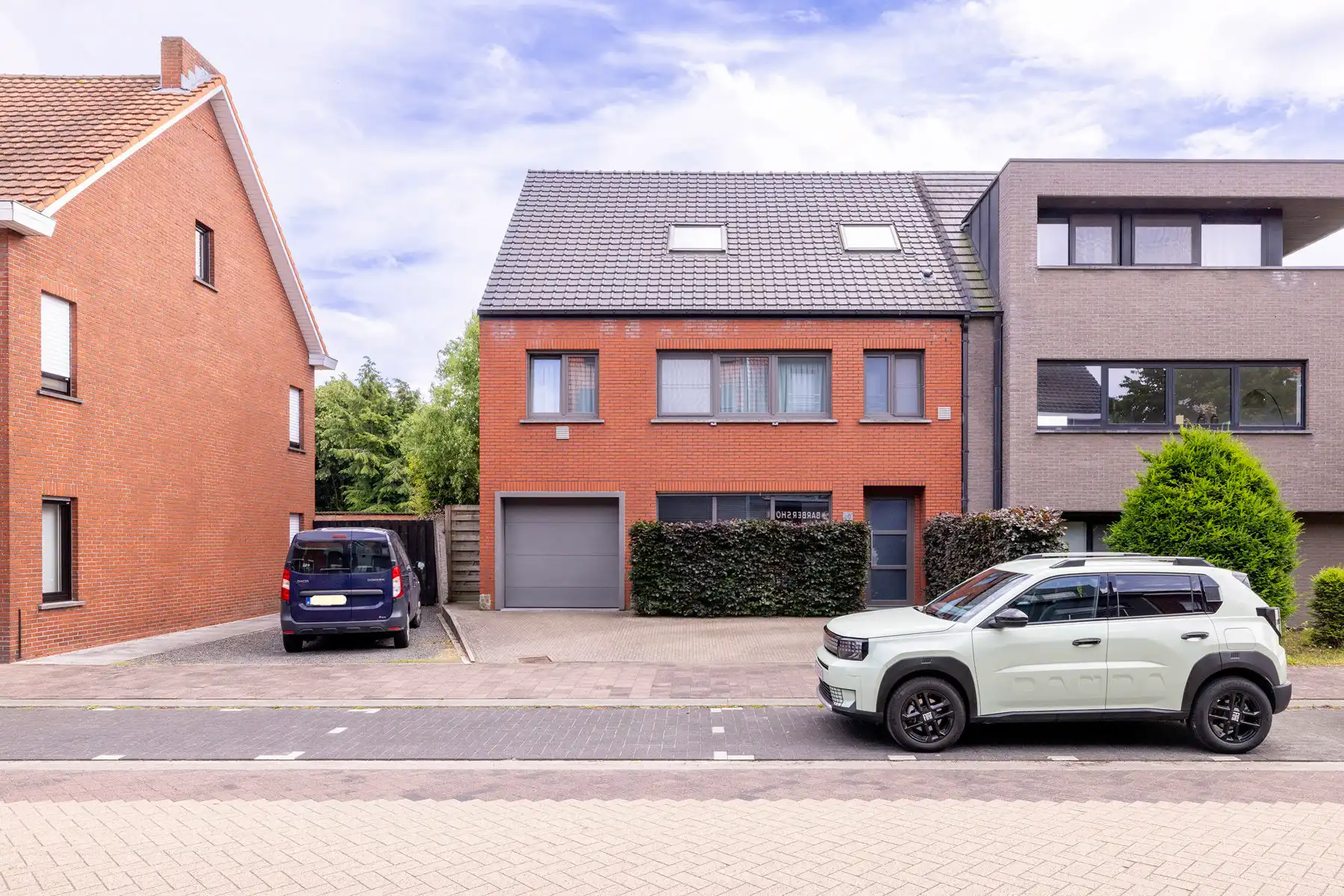 Instapklare woning met 4 slpks, 2 badks en gezellige tuin foto 31