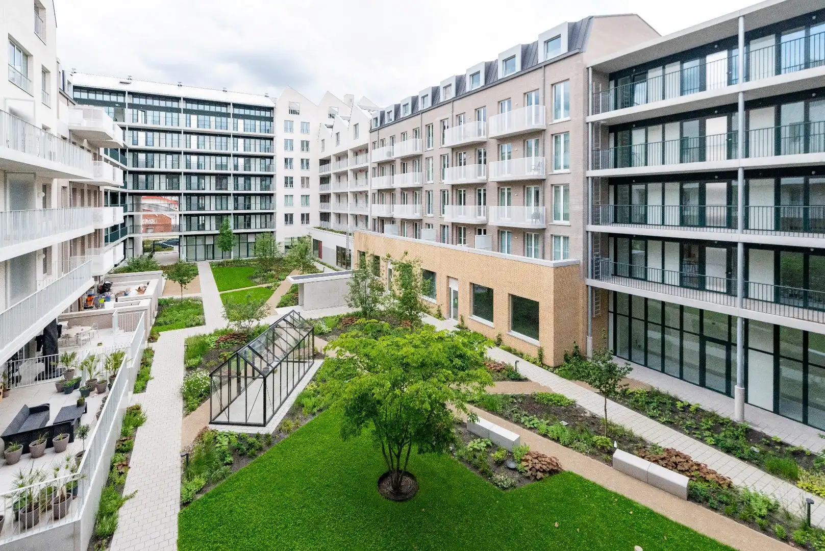 Prachtig nieuwbouw appartement met 2 slk en terras foto 13