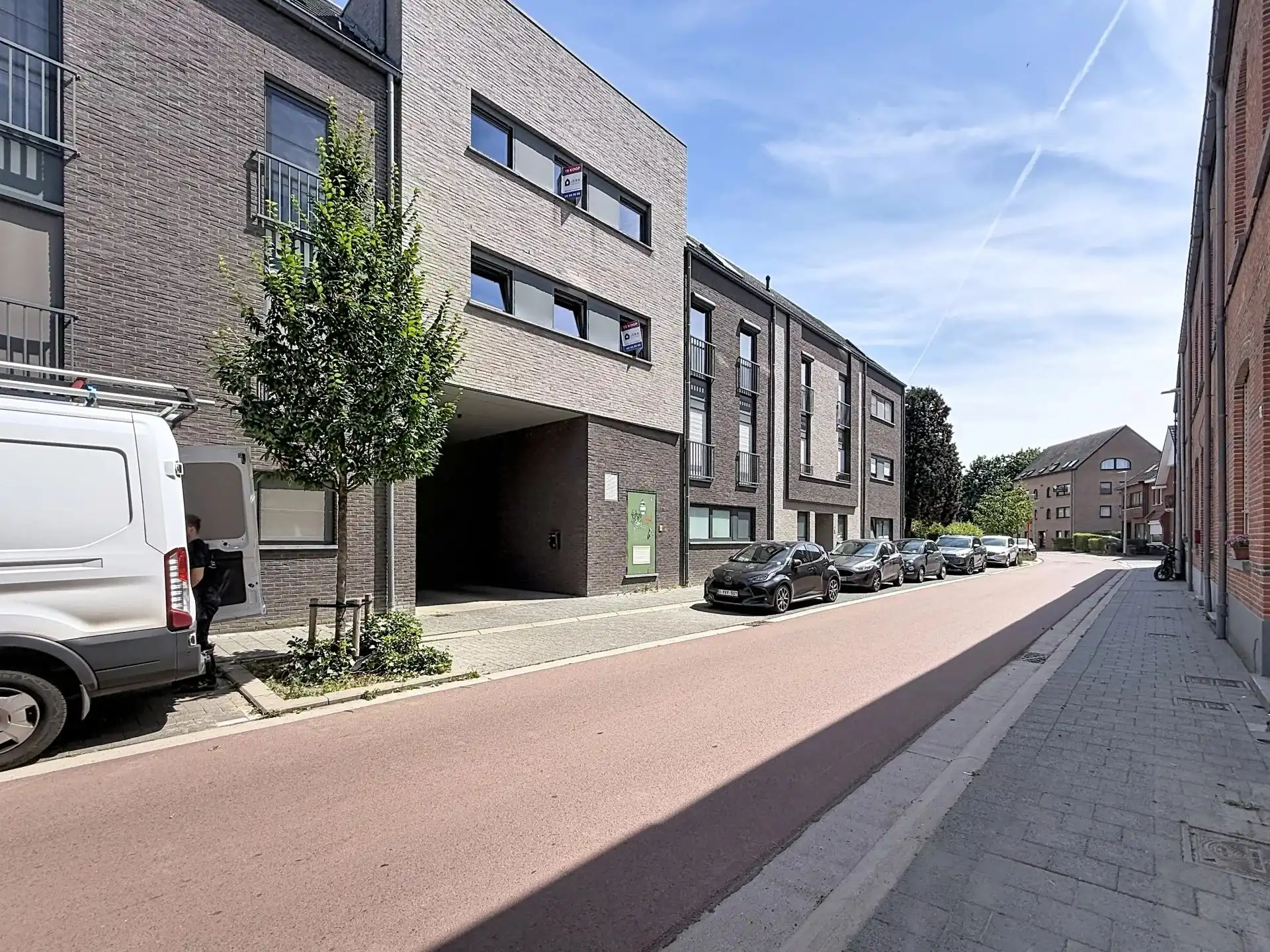 Luxe triplex met dubbele garage, 5 slaapkamers en 2 badkamers  in hartje Mol centrum foto 51