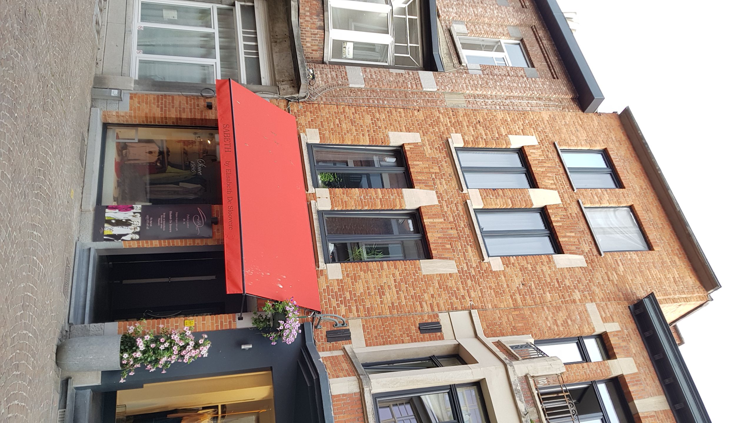 Te Huur: Authentieke en Lichtrijke Studio in het Hart van Leuven foto 8