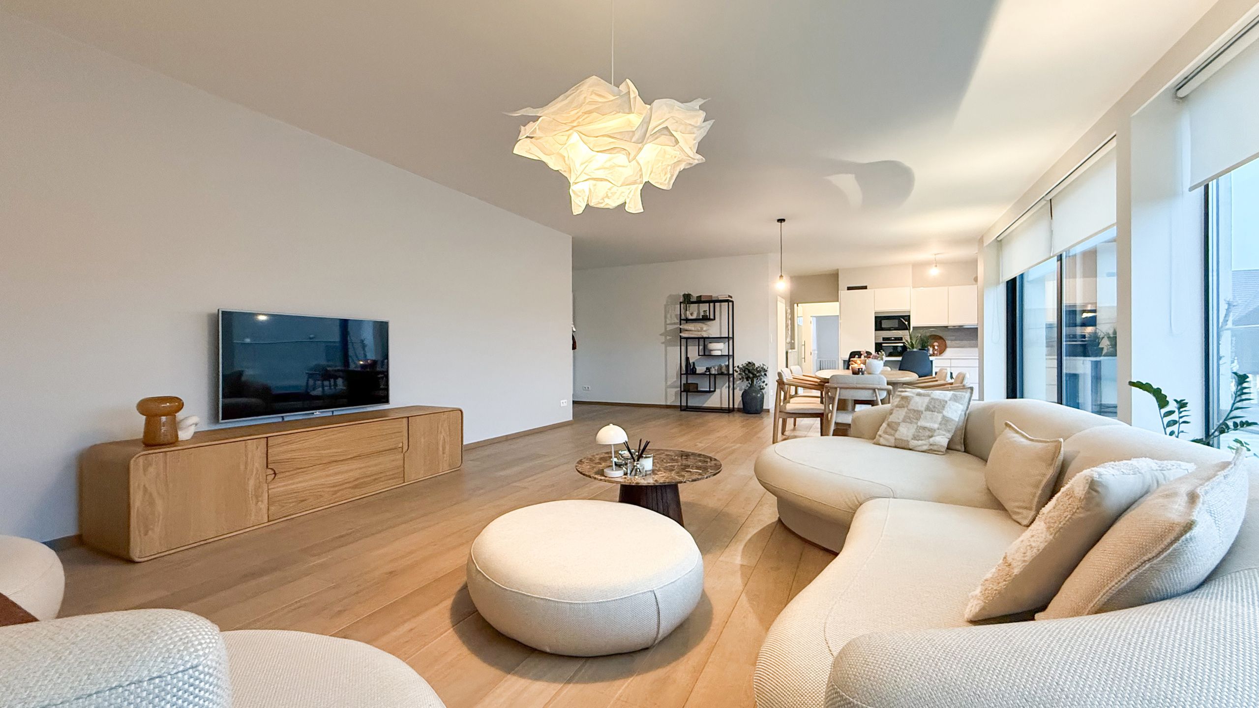 Ruim appartement met 3 slaapkamers en groot terras in Boekt! foto 2