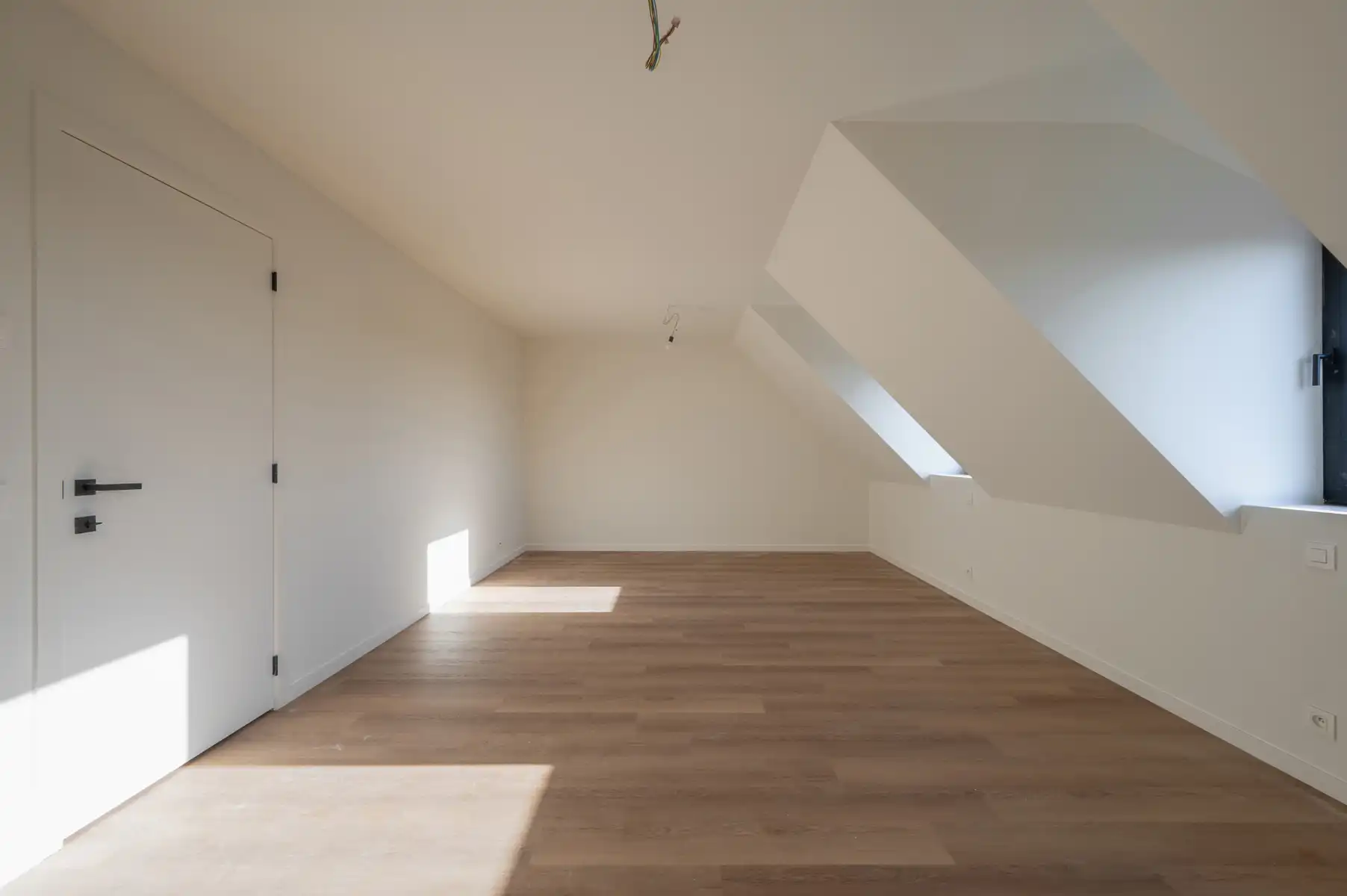 Nieuwbouw - ongemeubelde koppelvilla in rustige,  residentiële wijk te Knokke-Heist  foto 31