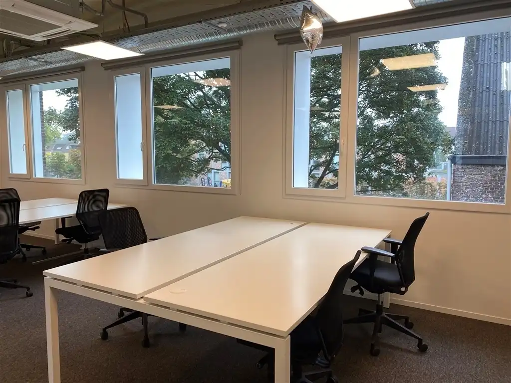 BUSINESS CENTER WATT FACTORY foto 18