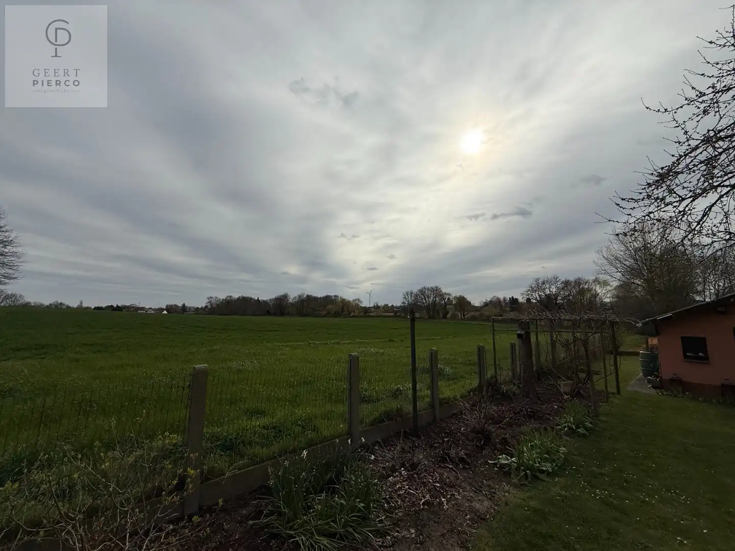 Gezellige bungalow foto 35