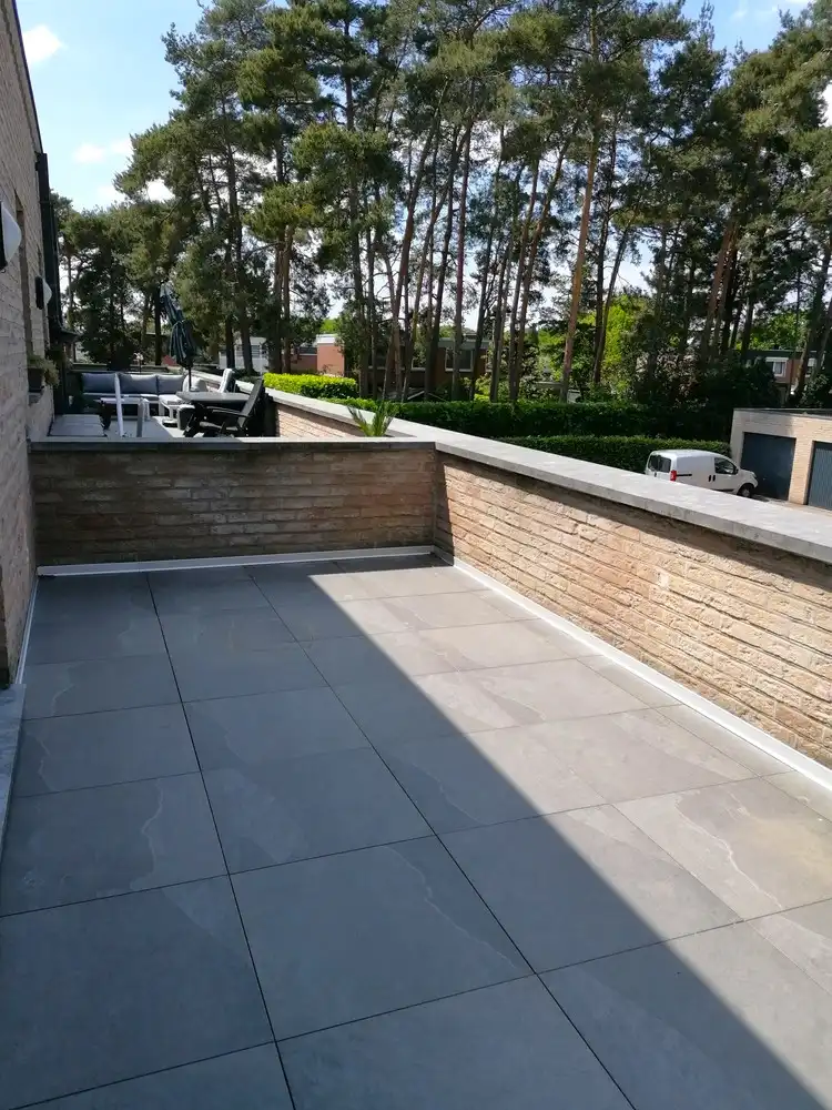 UITZONDERLIJK RUIM DUPLEX APPARTEMENT (H.O.B) foto 4