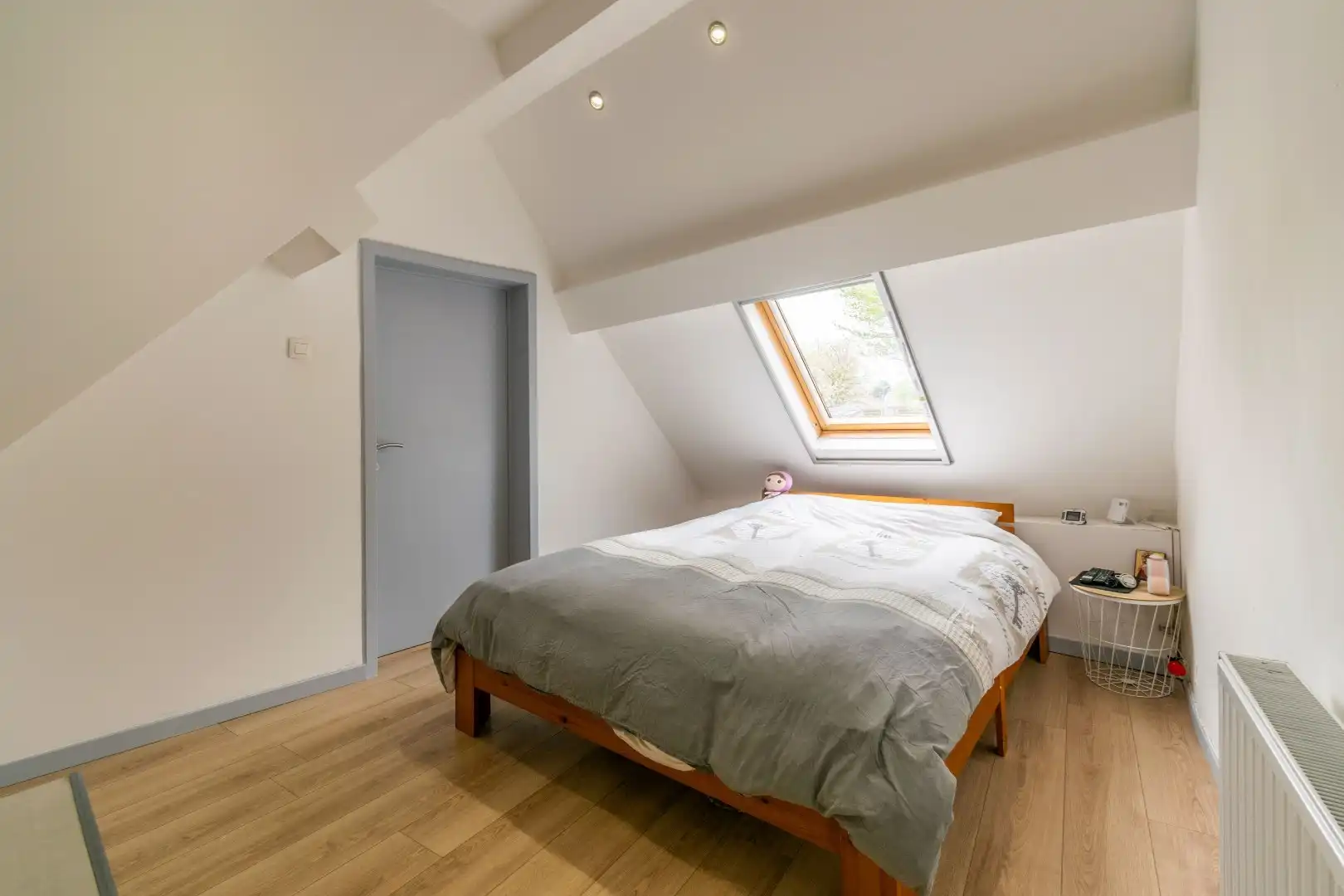 GERENOVEERDE WONING (EPC: B) MET 3 SLP + 2BDK ! foto 12