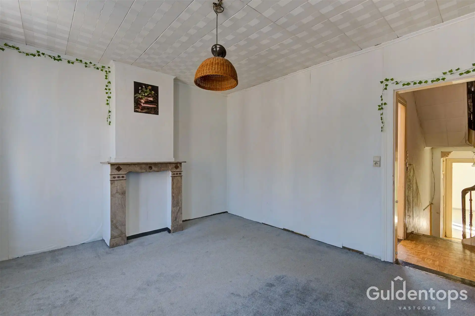 Te renoveren gezinswoning met 3 slaapkamers en grote tuin. foto 34