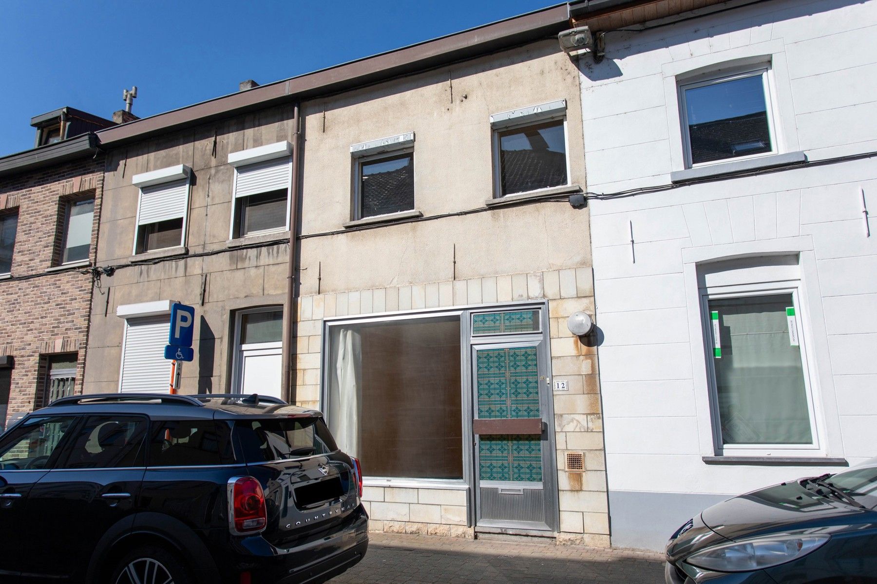 Hoofdfoto van de publicatie: Stadswoning met potentieel in centrum Aalst