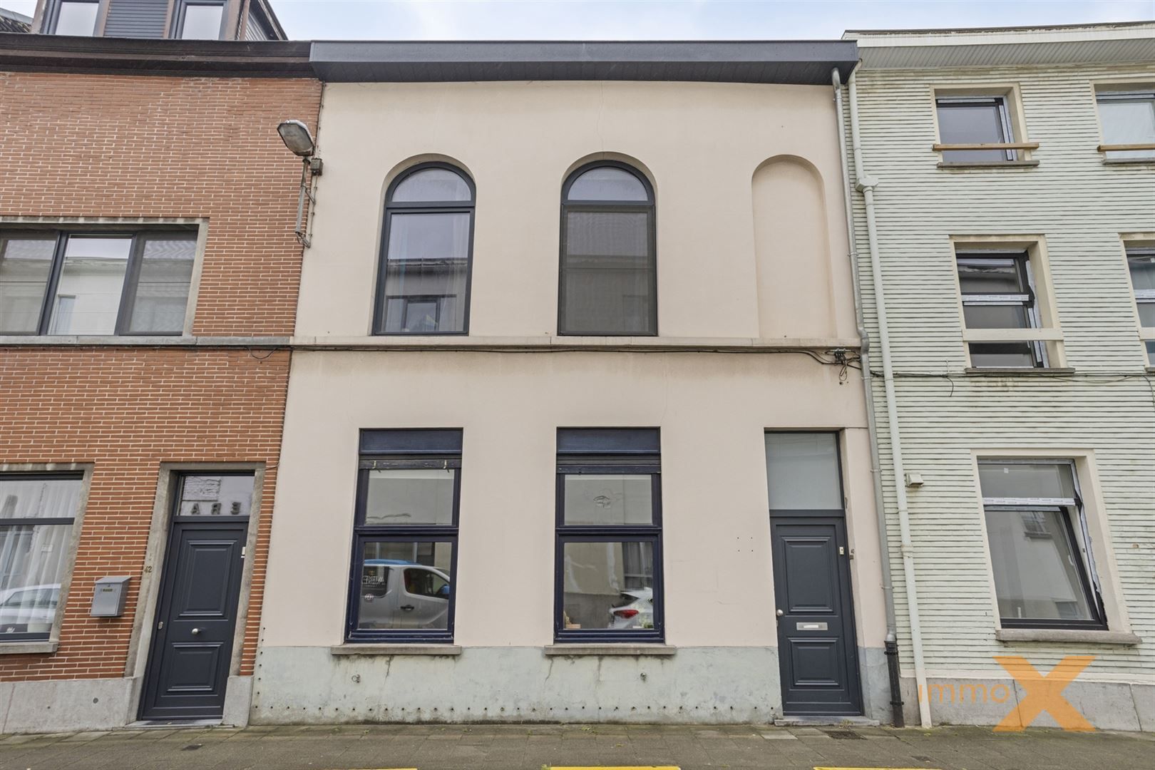 RUIME EN KARAKTERVOLLE BURGERWONING foto {{pictureIndex}}