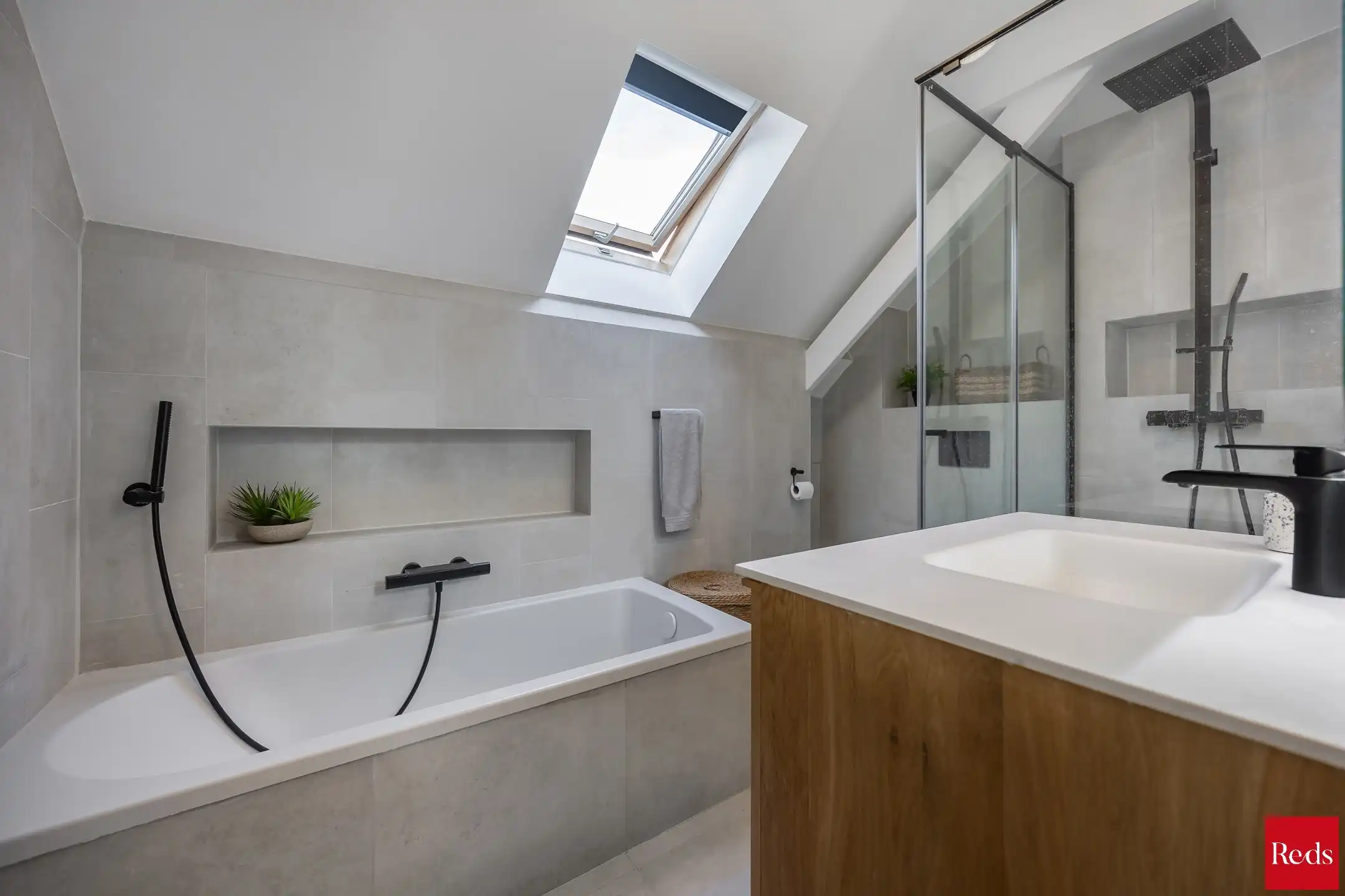 Schilde-Bergen: energiezuinige villa met zwembad   foto 27