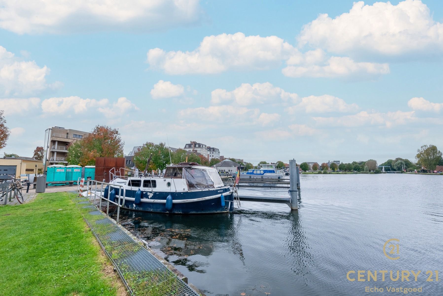 Handelshuis met véél mogelijkheden aan de Nieuwe Kaai foto 14