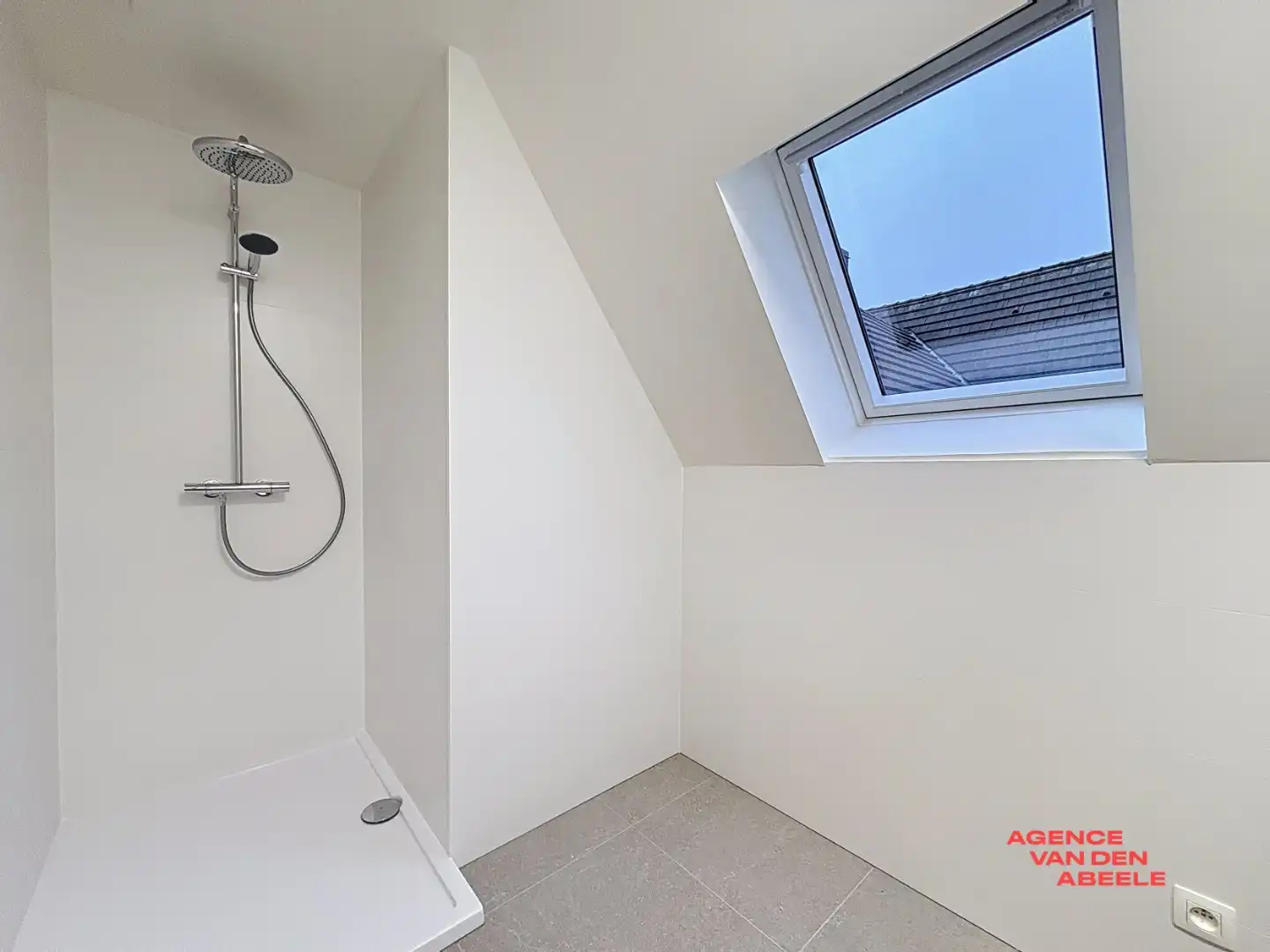 Gerenoveerd dakappartement op rustige ligging foto 9