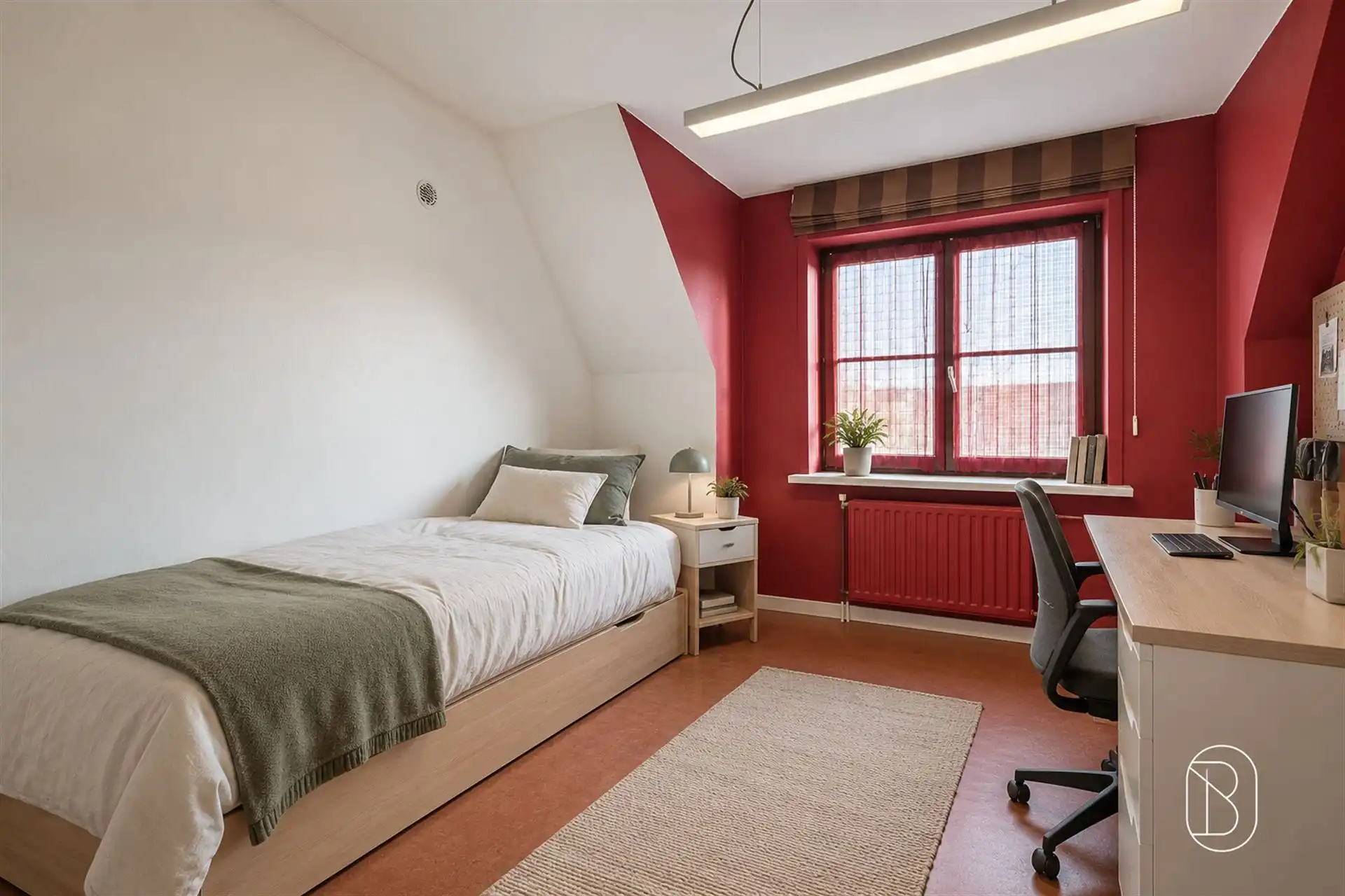 Ruim en instapklaar appartement met 2 slaapkamers en garage foto 9