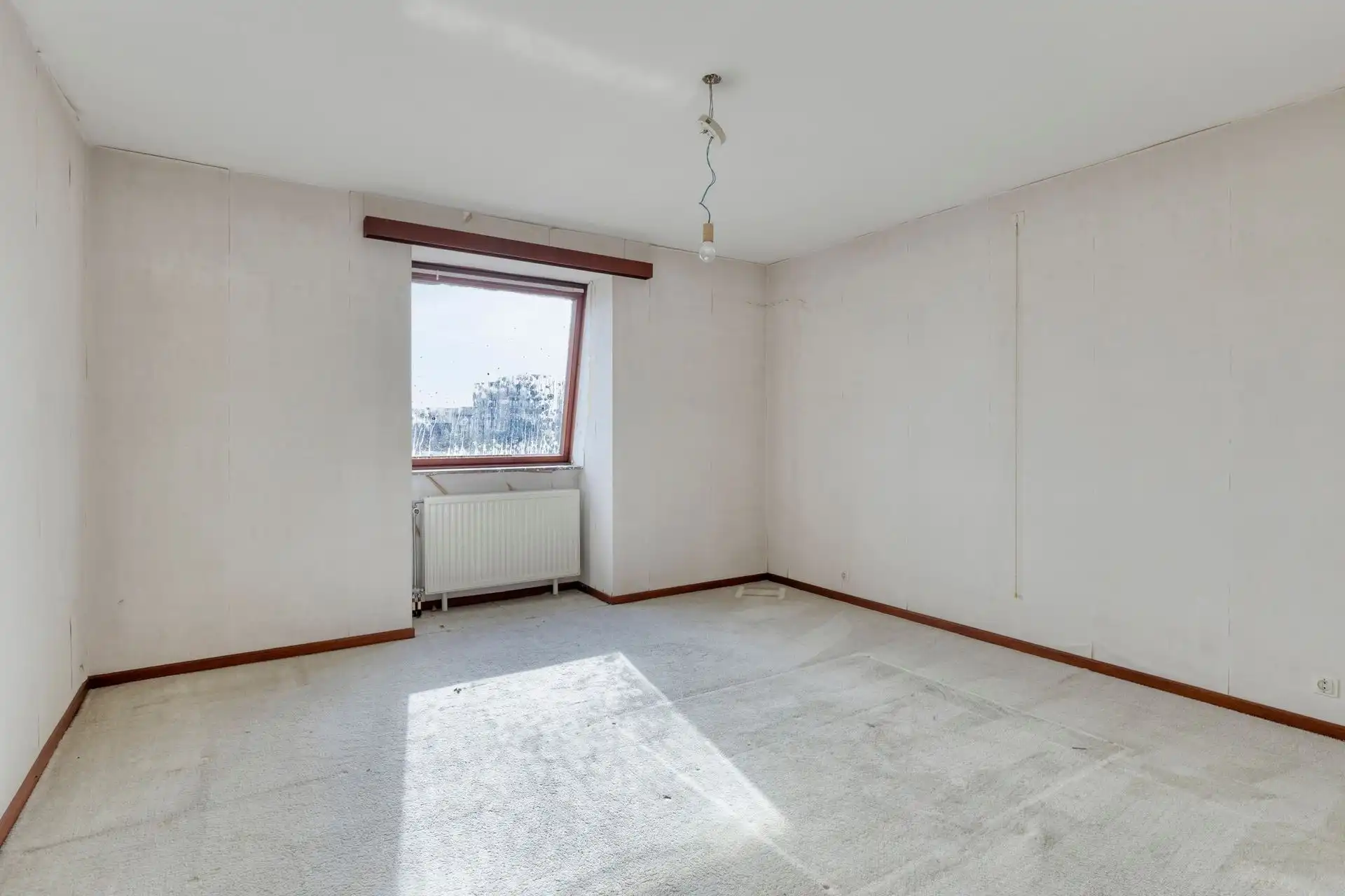 Twee appartementen, 2 garages, 2 privé-kelders inbegrepen. foto 16