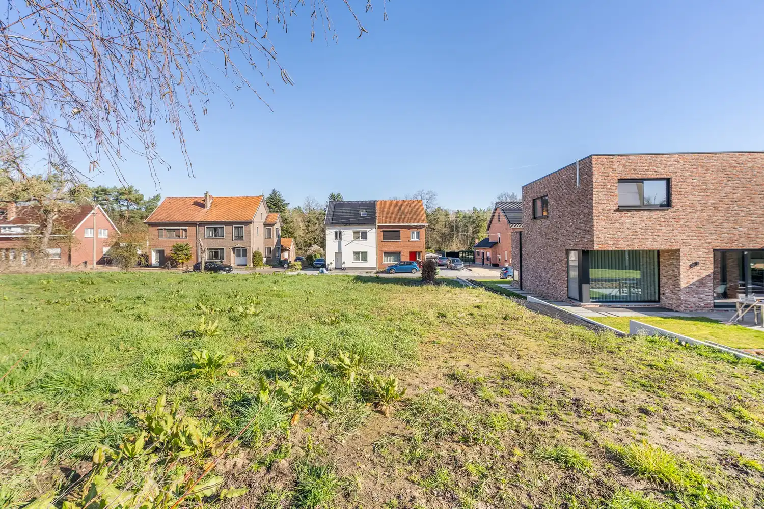 Halfopen bebouwing met zuidgerichte tuin! foto 6