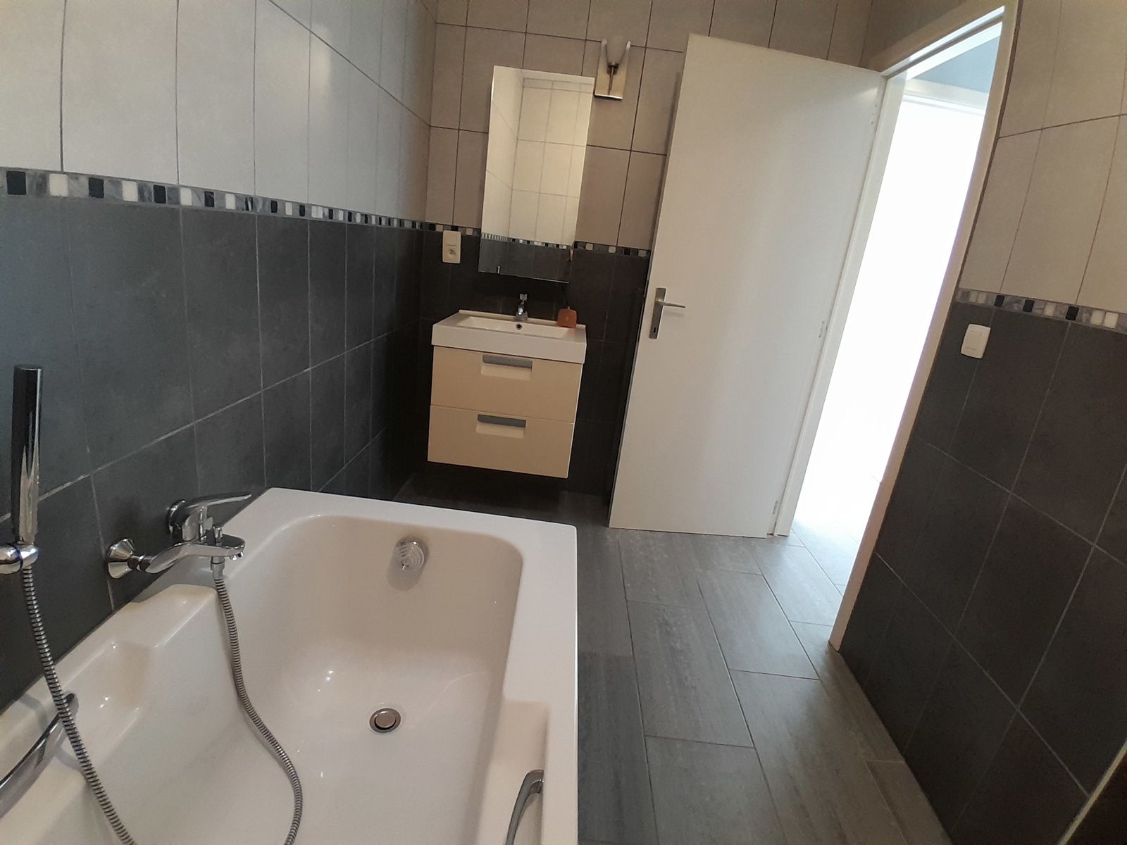 Appartement te huur foto 10
