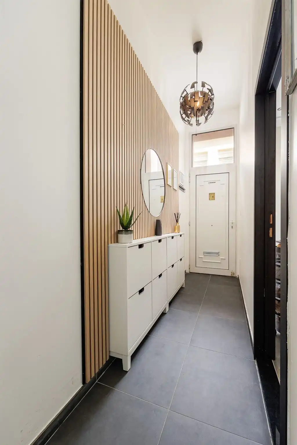 Gerenoveerde woning met 4 slaapkamers aan Krugerpark foto 23