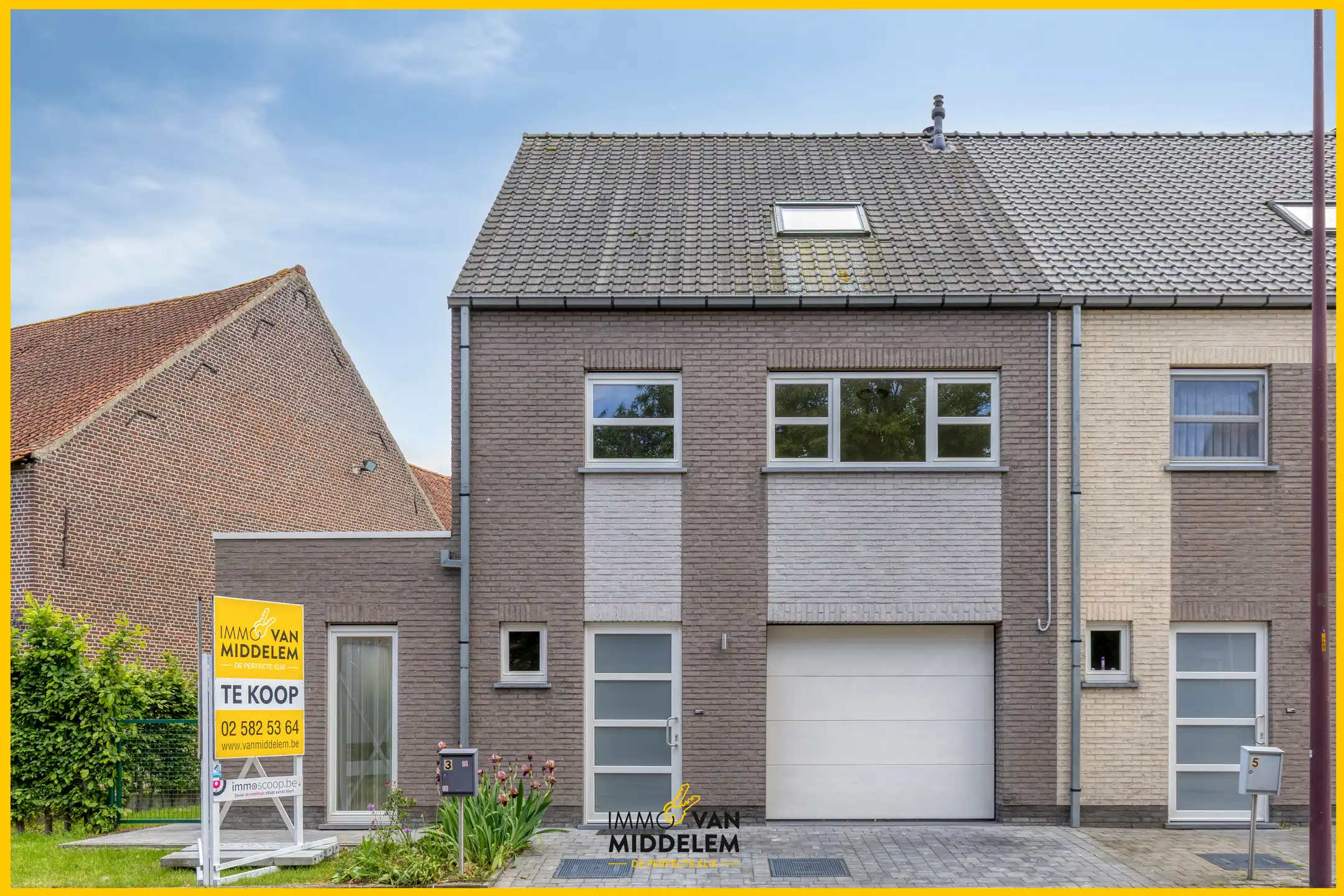 INSTAPKLARE ENERGIEZUINIGE WONING MET 3 SLPK EN GARAGE foto {{pictureIndex}}
