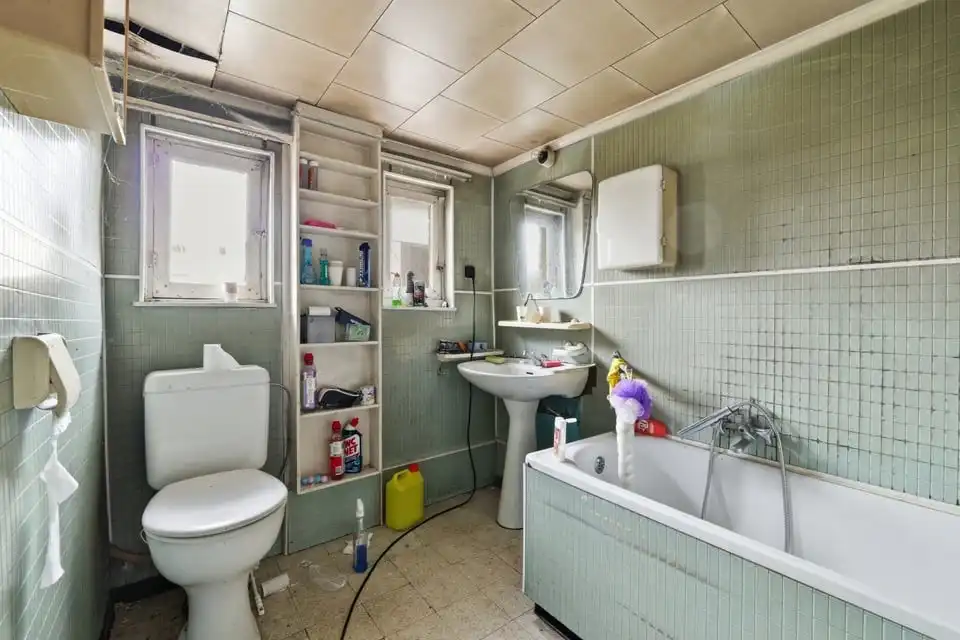 TE RENOVEREN GEZINSWONING IN SINT-TRUIDEN foto 10