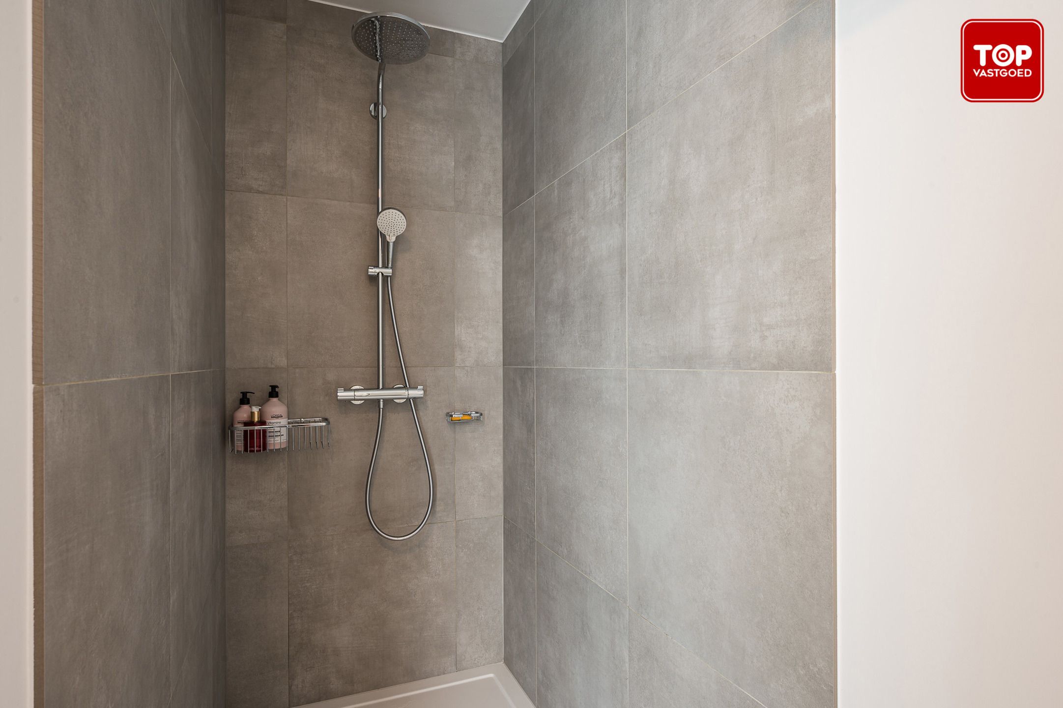 Nieuwbouwoning (2022) met 4 slaapkamers te Ertvelde. foto 14