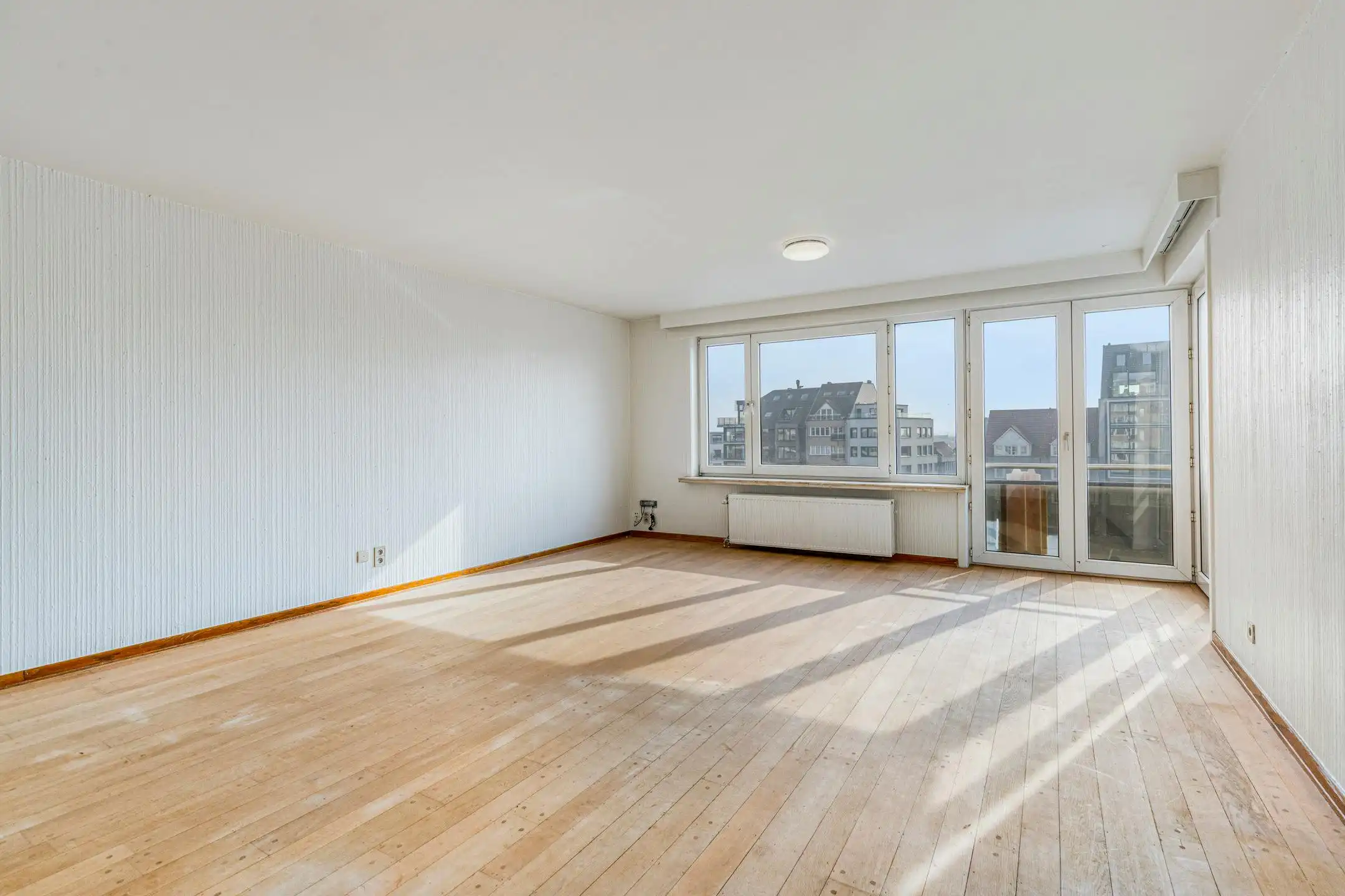 Appartement te koop op wandelafstand van het strand te Heist foto 3