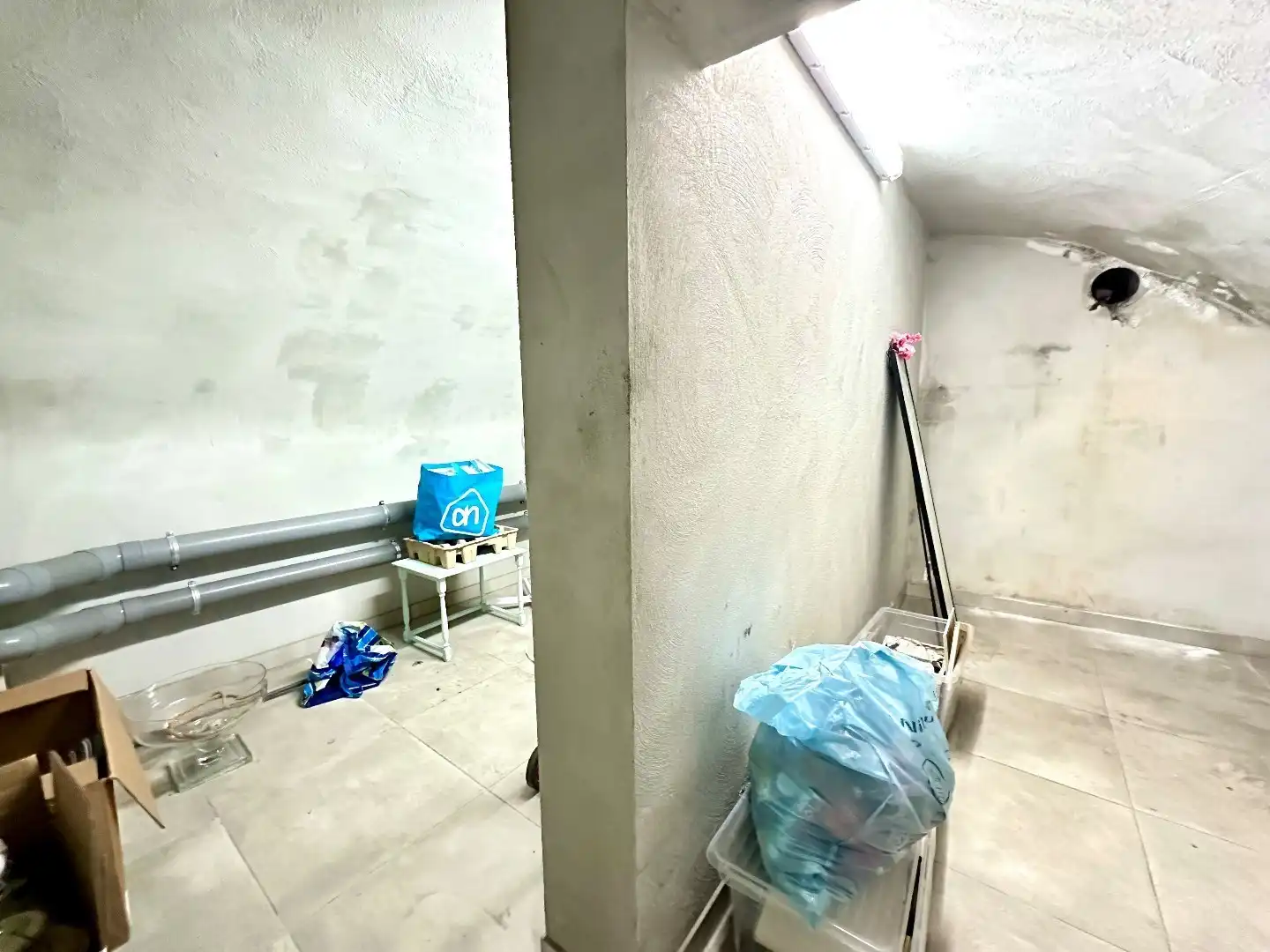 Ruim en energiezuinig appartement met terras in het centrum van Tongeren met 2 slaapkamers foto 13