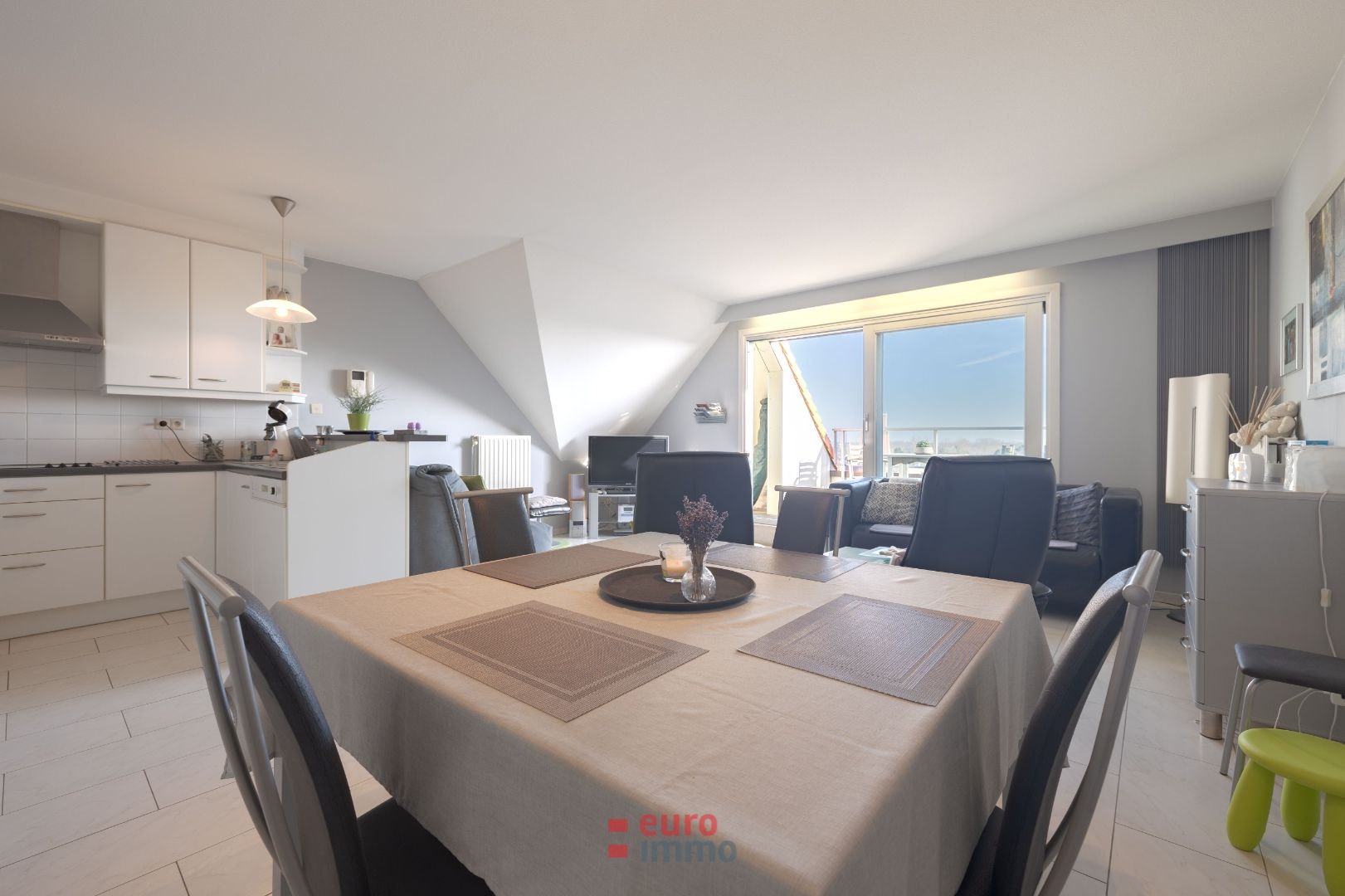 Subliem zuidgericht appartementje met prachtige verzichten! foto 6
