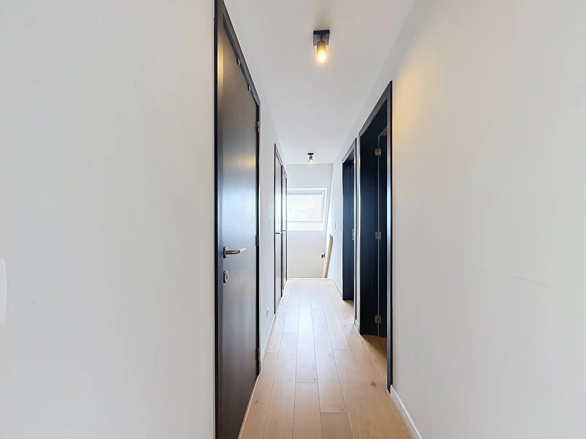 Duplex met drie slaapkamers foto 9