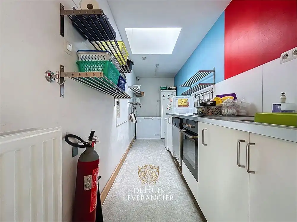 Uniek gebouw met handel en woongelegenheden te koop in Rumst foto 15