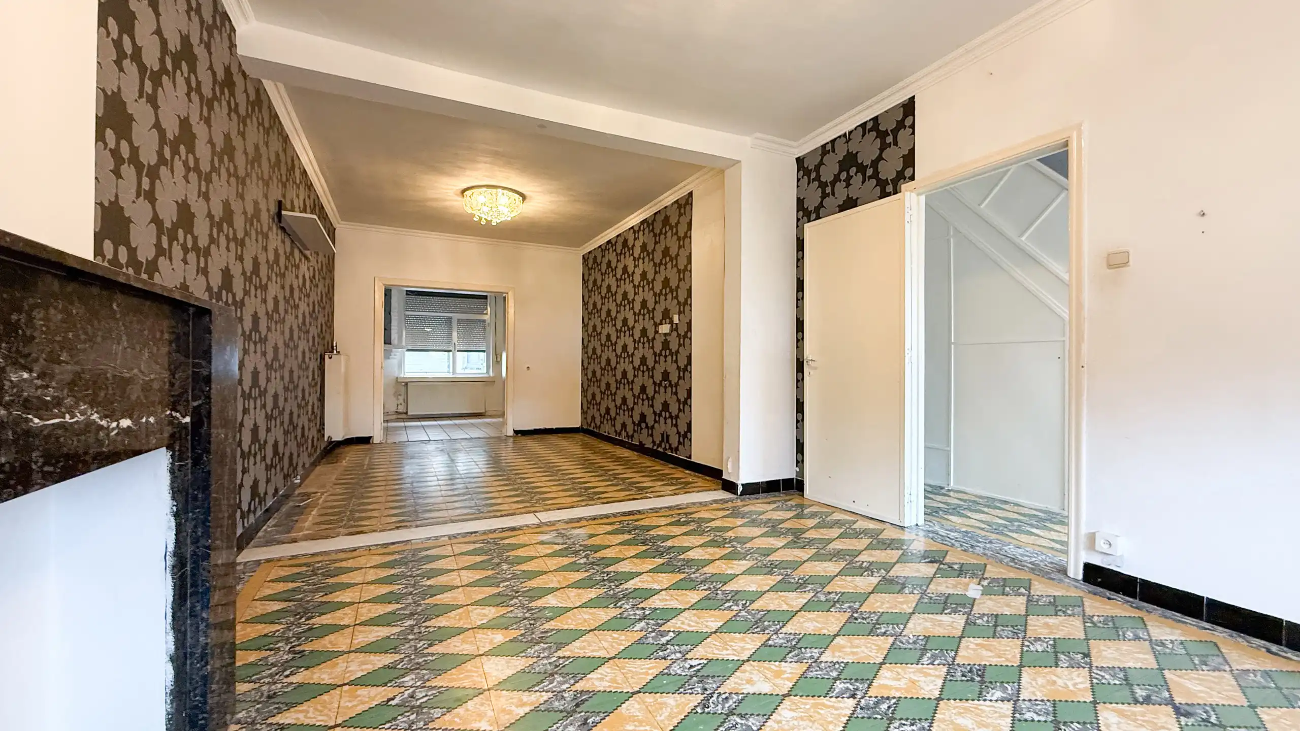 Renovatiewoning met stadstuin nabij centrum Borgloon foto 3