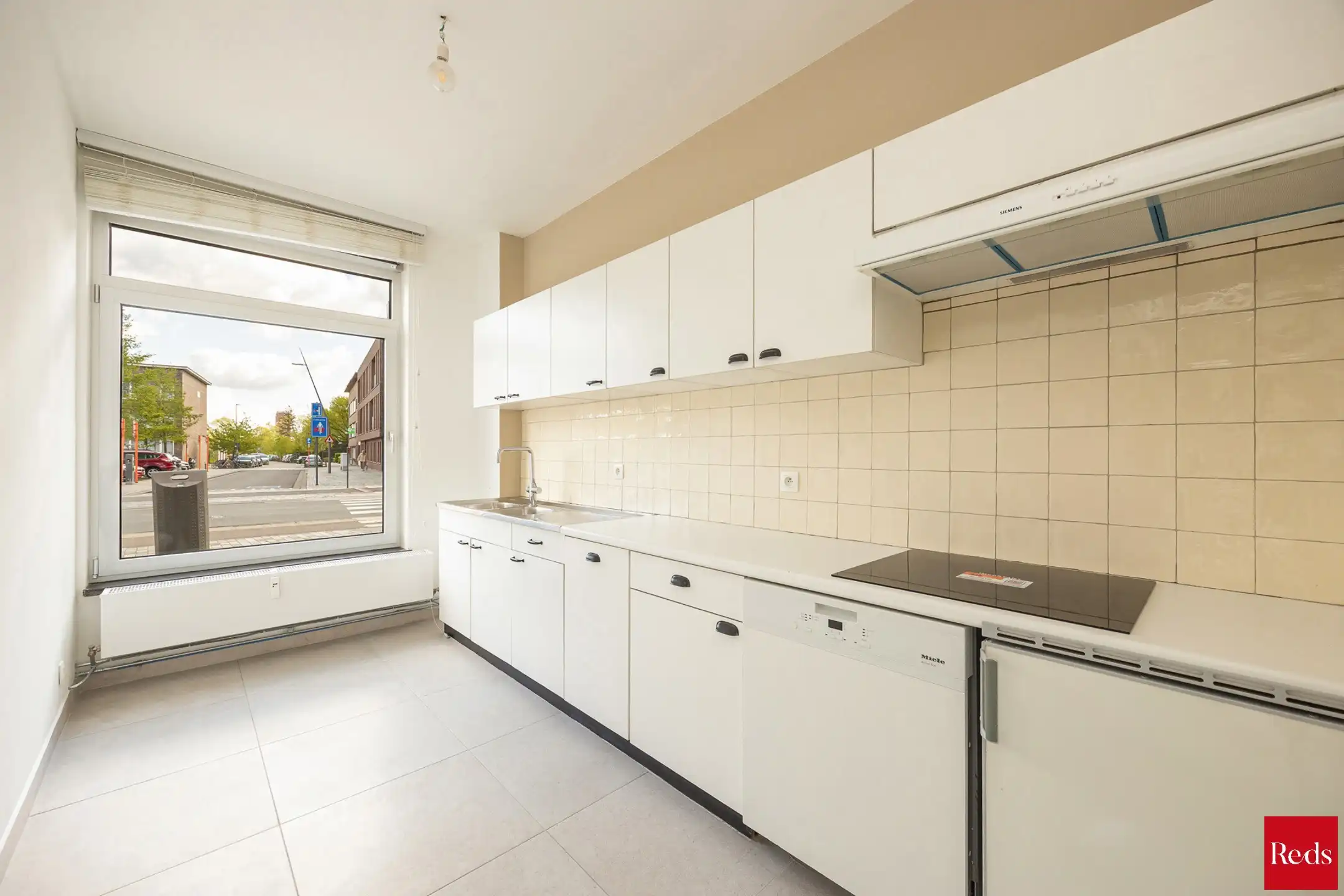 gelijkvloers appartement in het centrum van Wijnegem foto 8