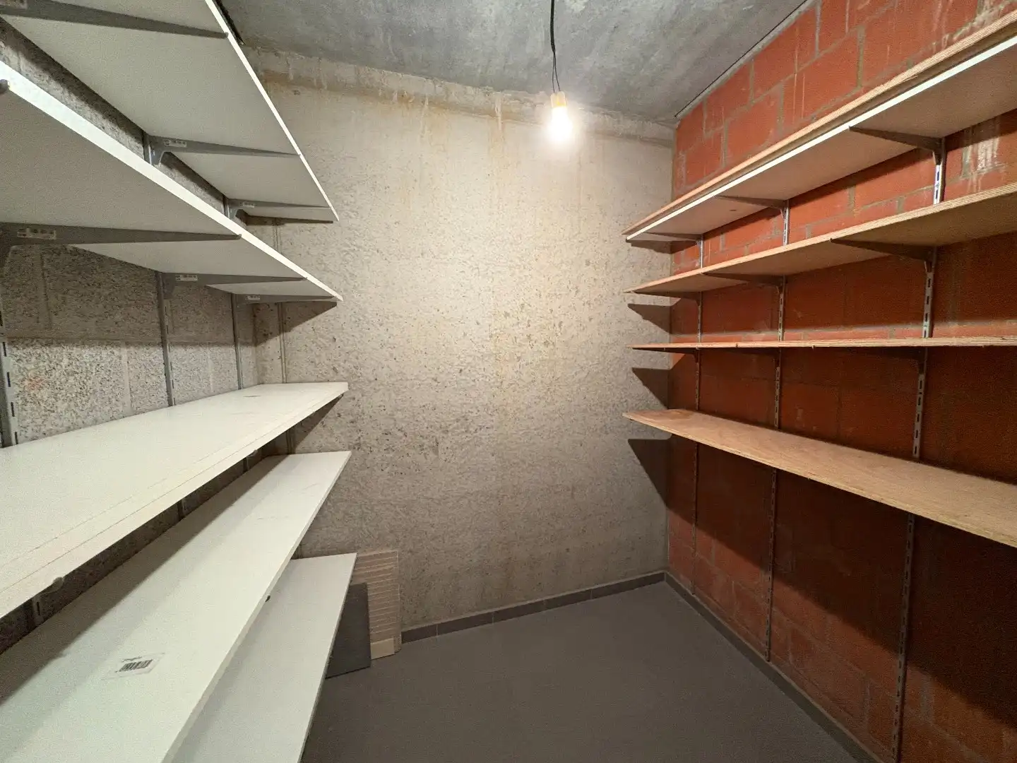 Schitterend appartement met 2 slaapkamers en autostaanplaats! foto 12