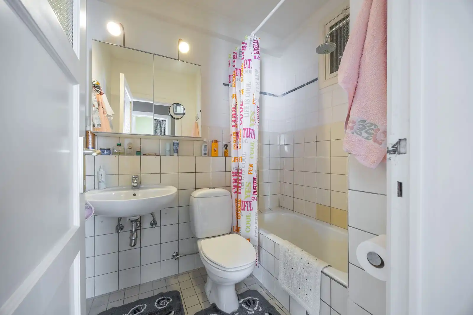 Gezellig hoekappartement met 2 slpk in hartje centrum én in kleinschalig gebouw foto 10